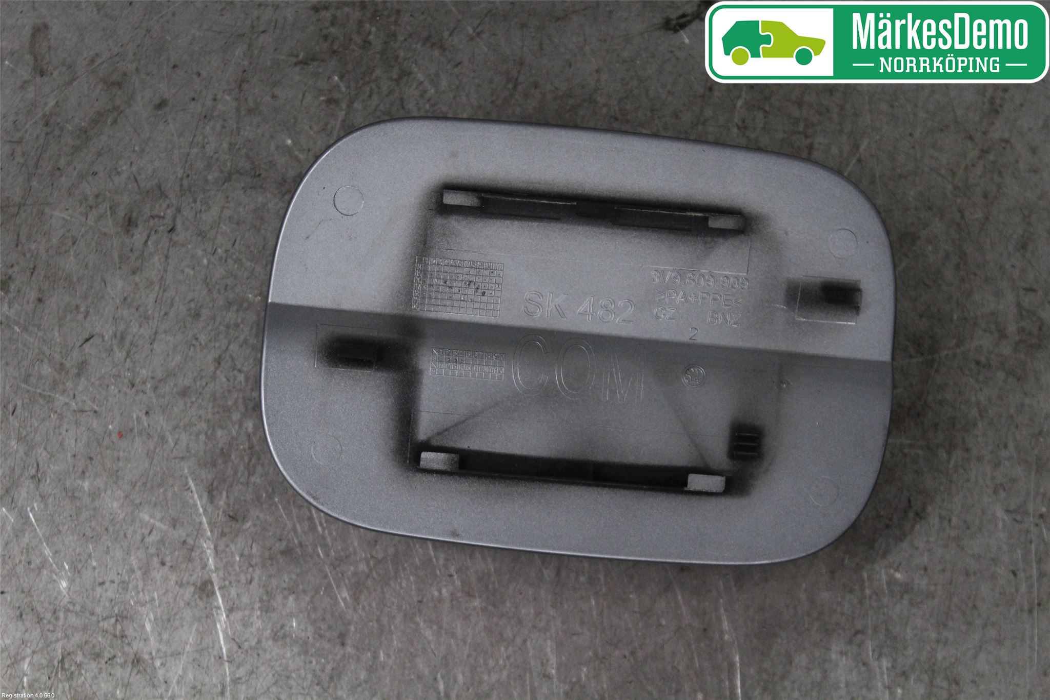 Skoda SUPERB 16-24 Drivstoff Tankluke
