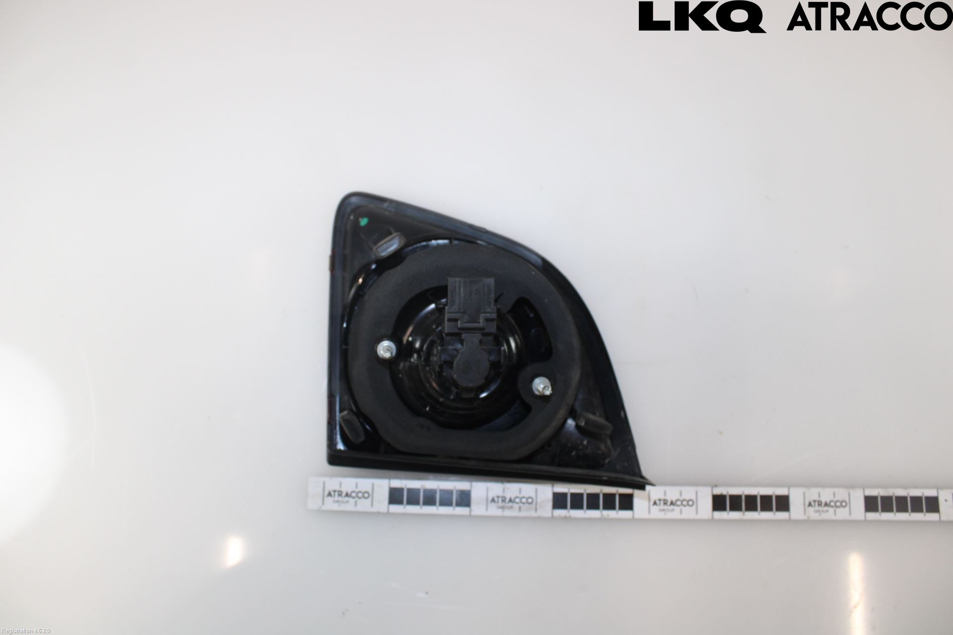 Volkswagen VW GOLF PLUS/CROSS GOLF 04-14 Baklykt Venstre  På Luke(Indre