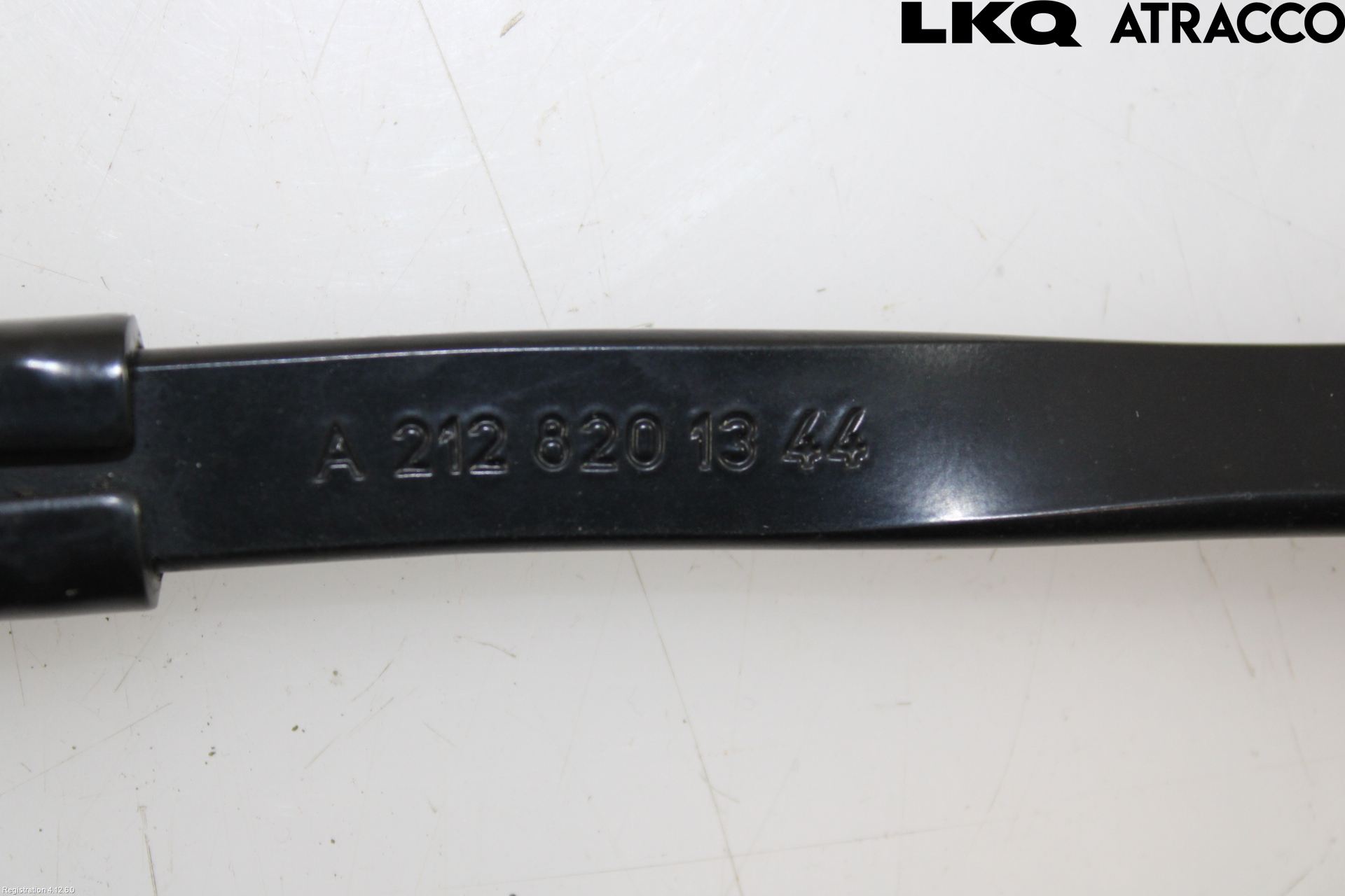 Mercedes-Benz MB E-KLASS (W212) 09-16 Viskerarm-Armer Frontrute