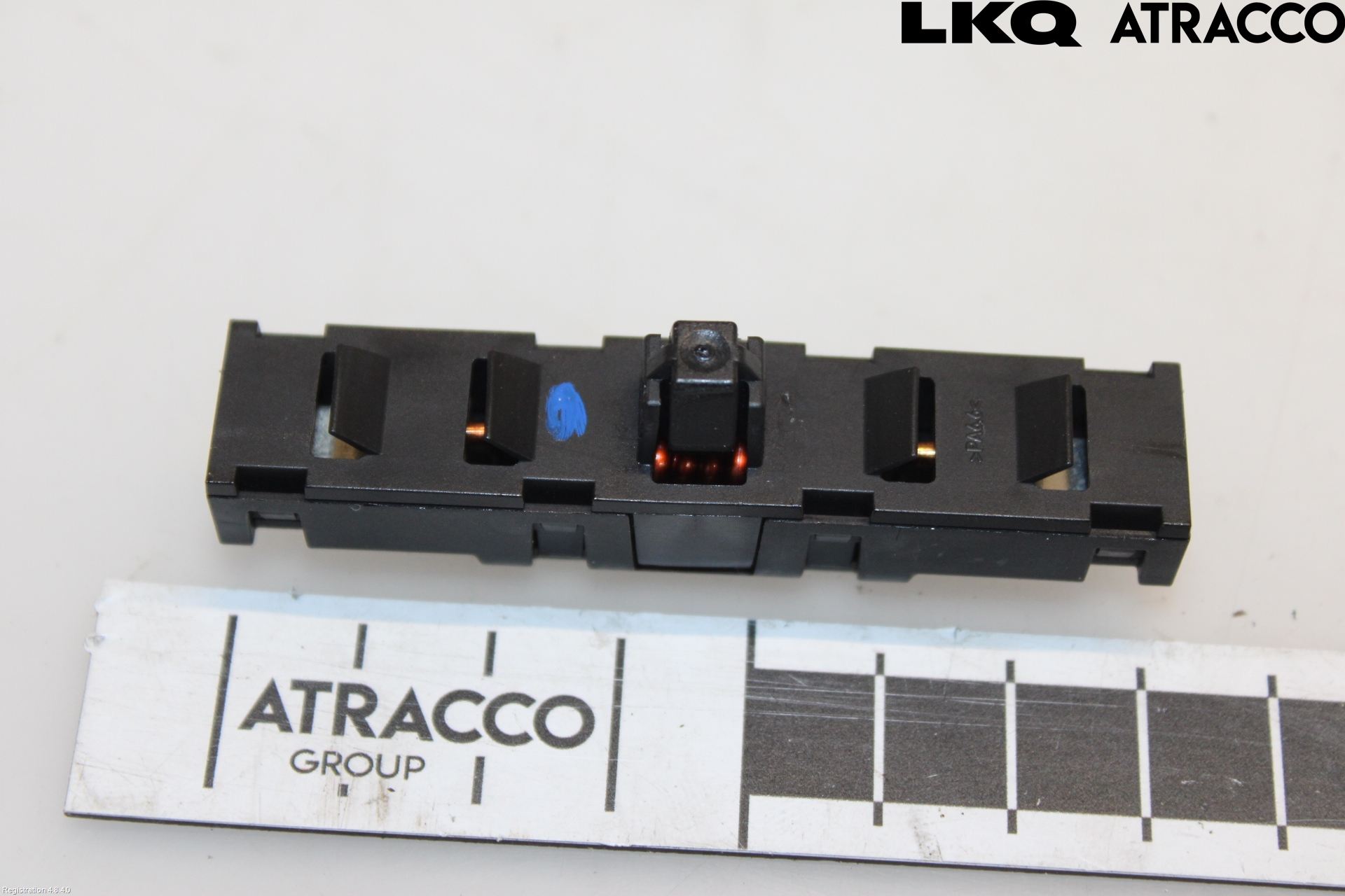 Volkswagen VW GOLF / E-GOLF VIII 20- Stereo Antenneforsterker