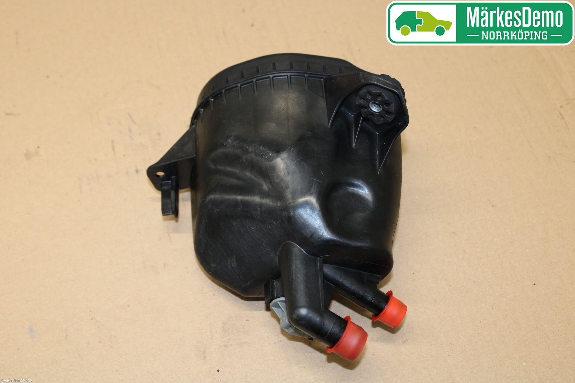 BMW 5 F10/F11/F18 09-17 Servo Oljebeholder