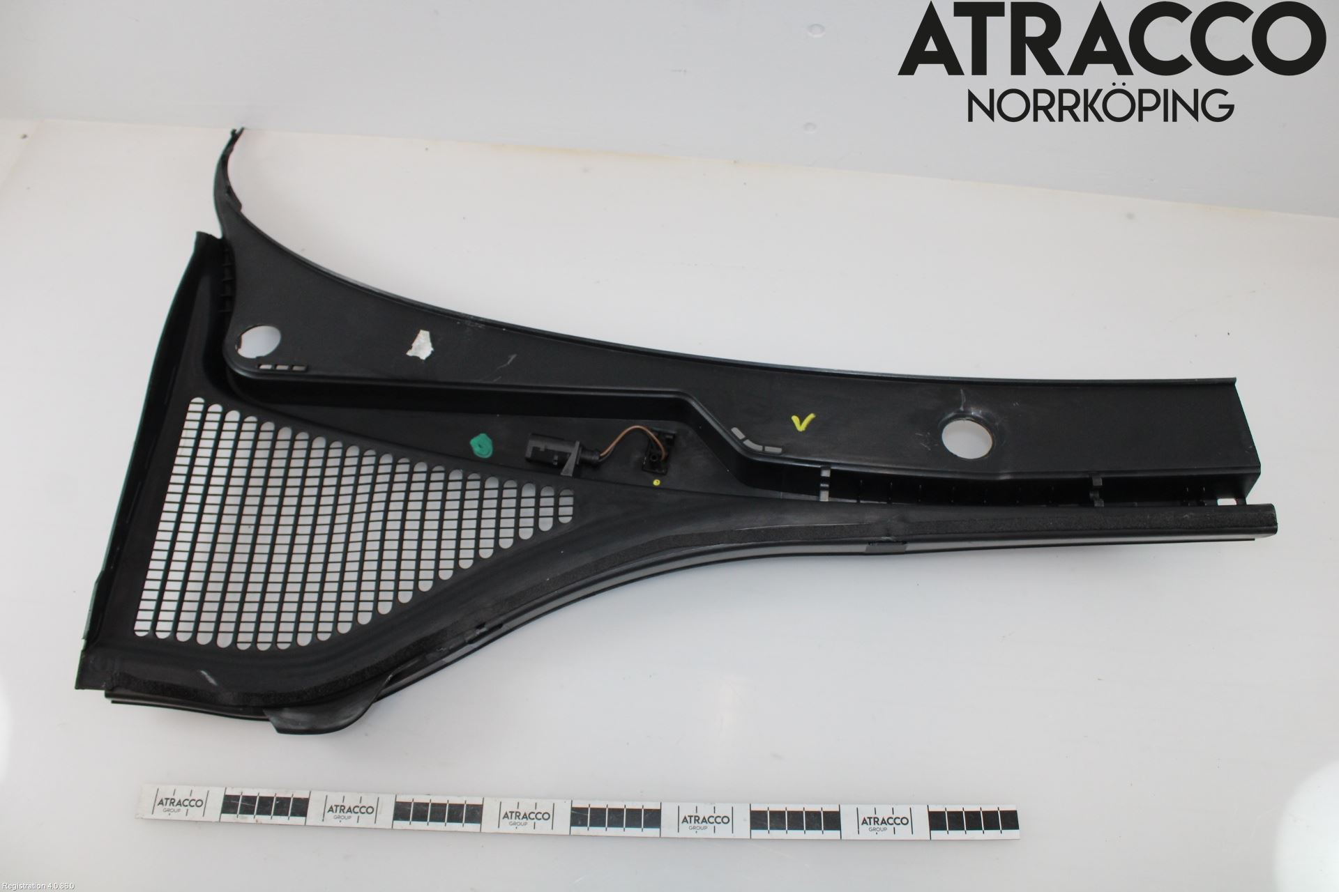 Skoda OCTAVIA (5E) 13-20 Visker Deksel-Grill-Under Frr