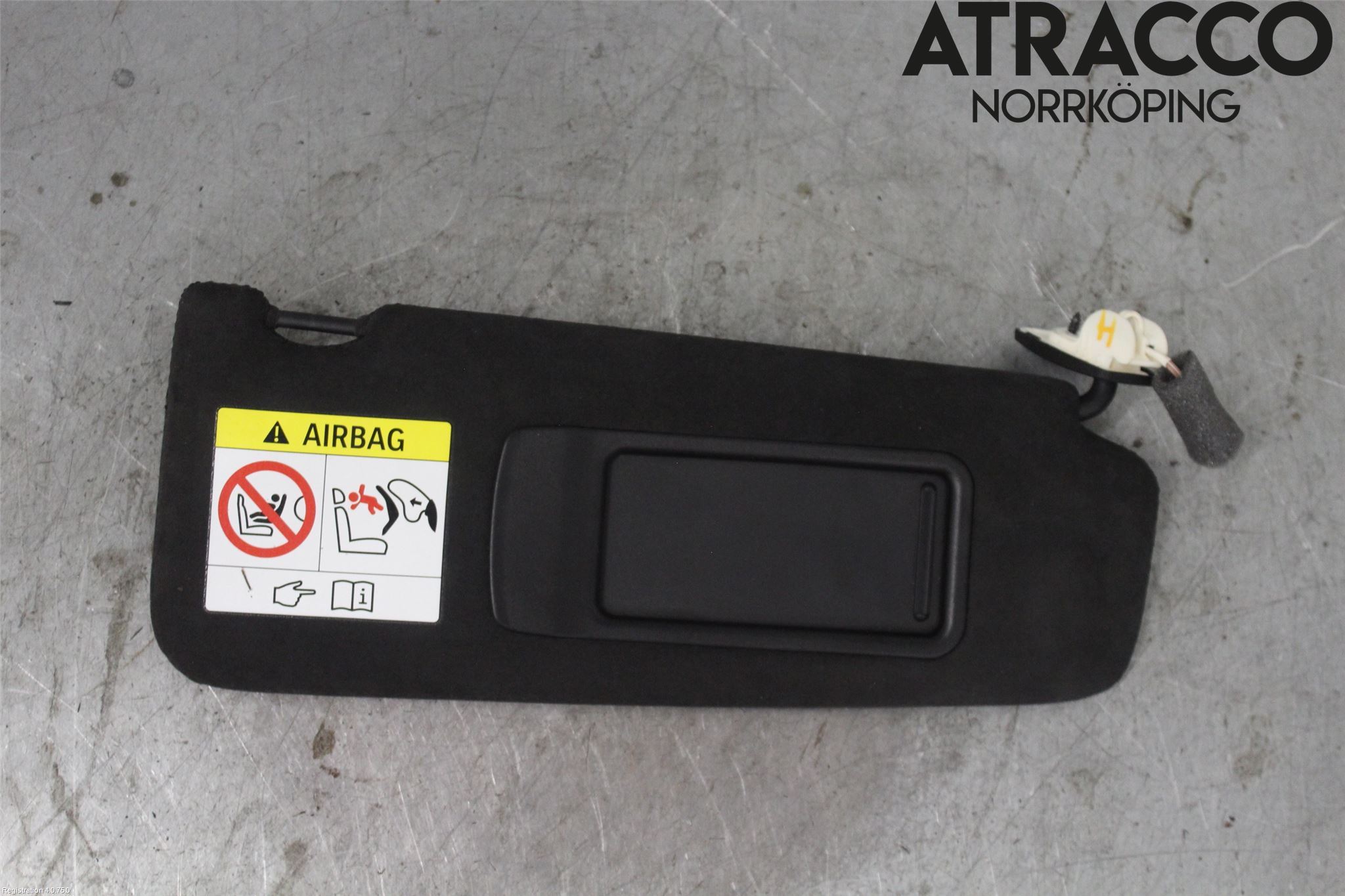BMW 5 F10/F11/F18 09-17 Innr Solskjerm