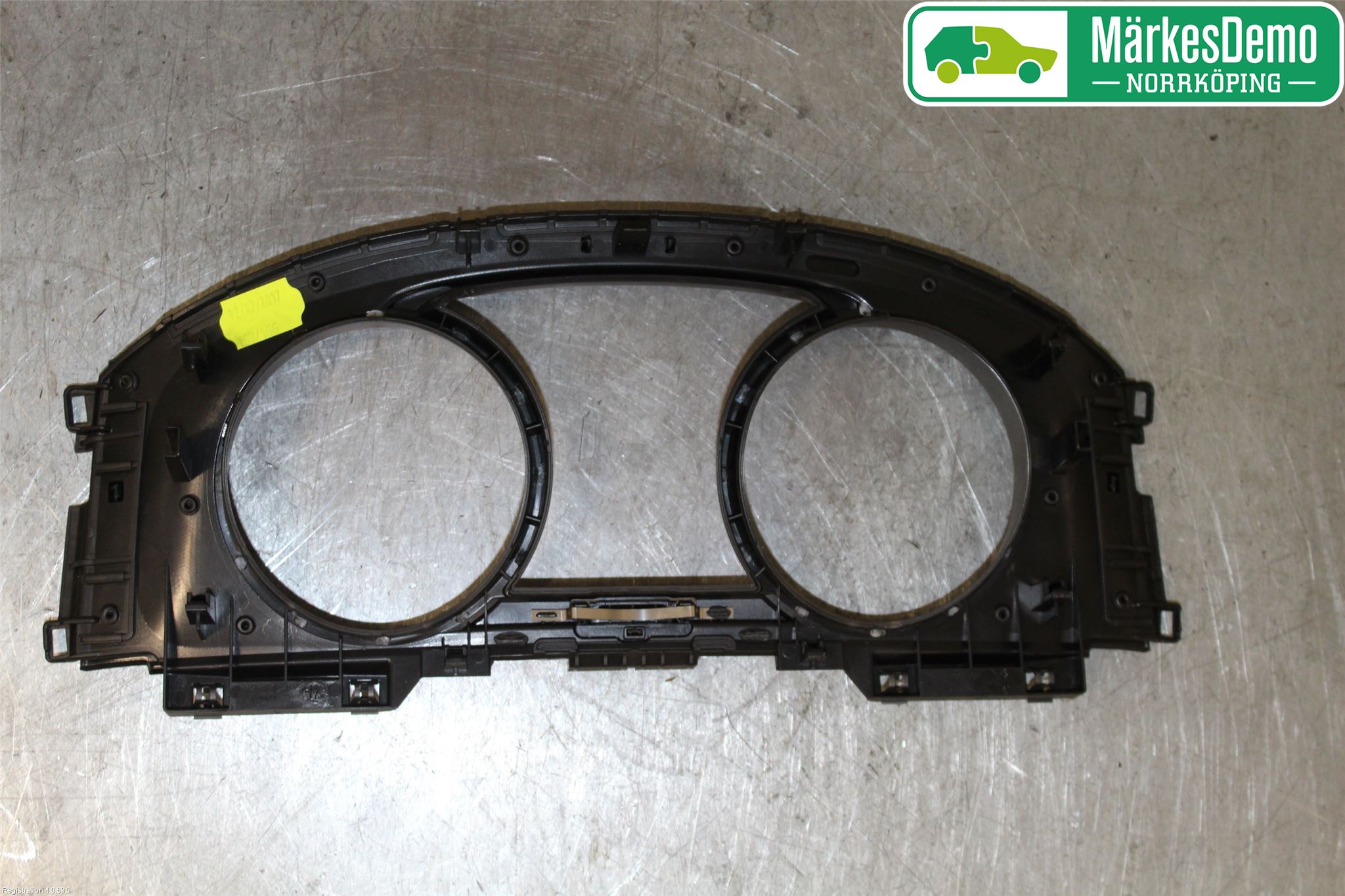 Volkswagen VW GOLF / E-GOLF VII 13-20 Innr Radio Ramme