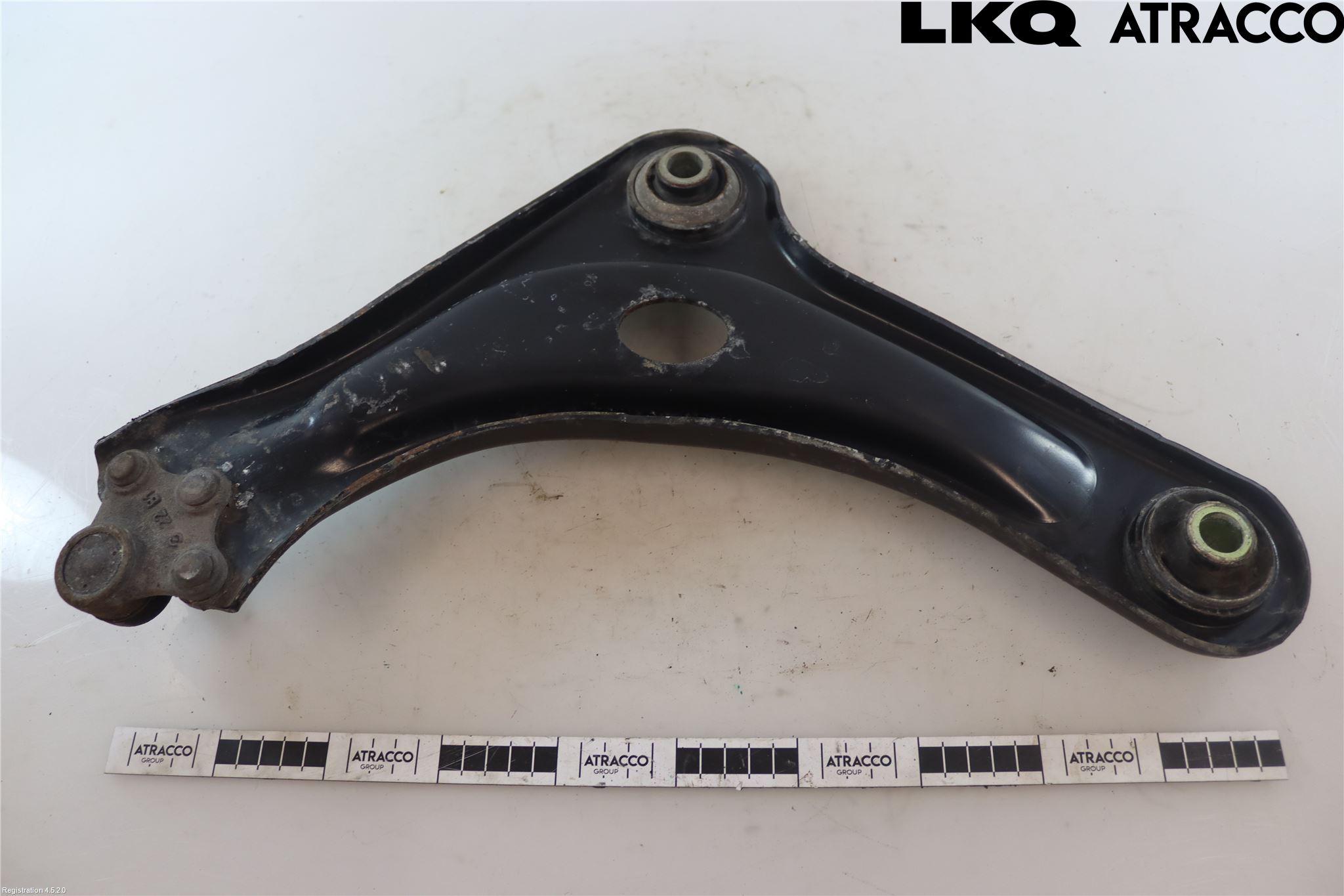 Peugeot 2008 13-20 Bærearm Foran Høyre Nedre