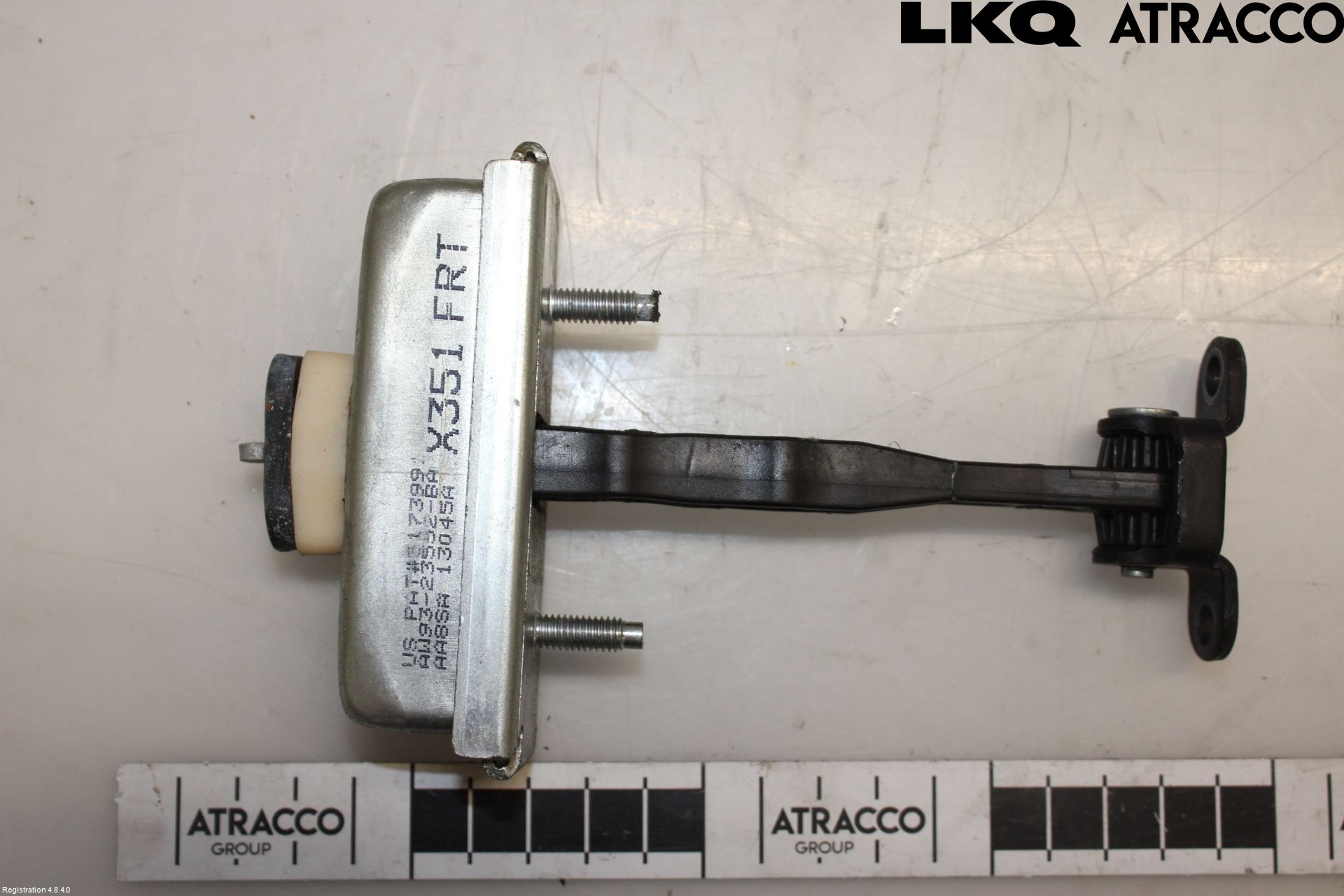 Jaguar XJ X351        10- Dørstopper