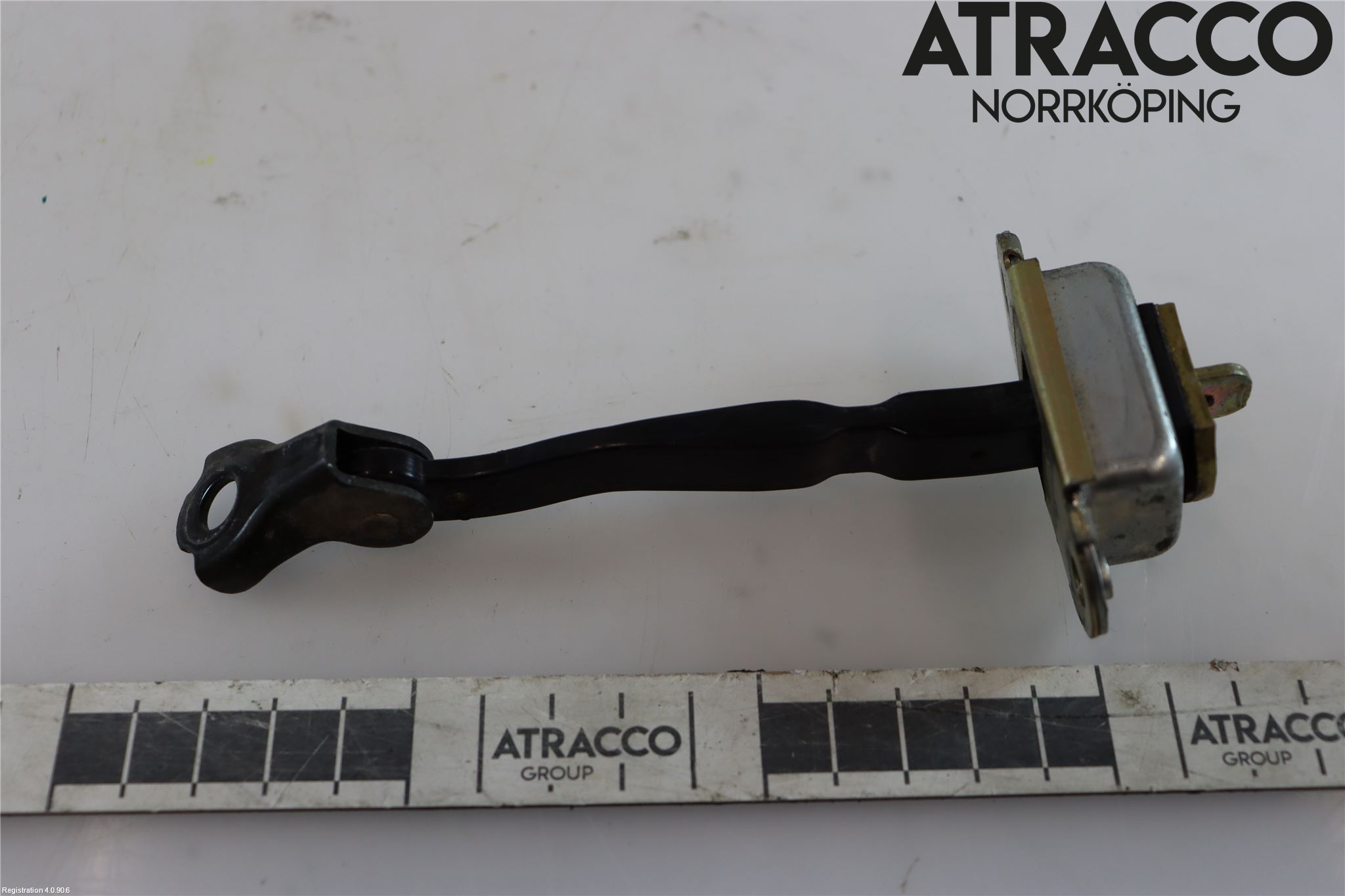 Nissan NAVARA 05-16 Dørstopper
