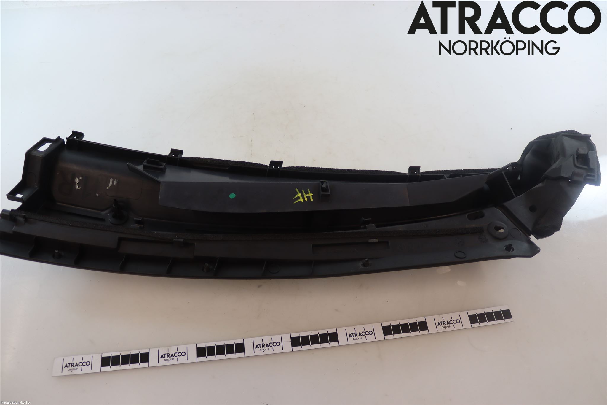 Toyota AYGO 06-14 Visker Deksel-Grill-Under Frr