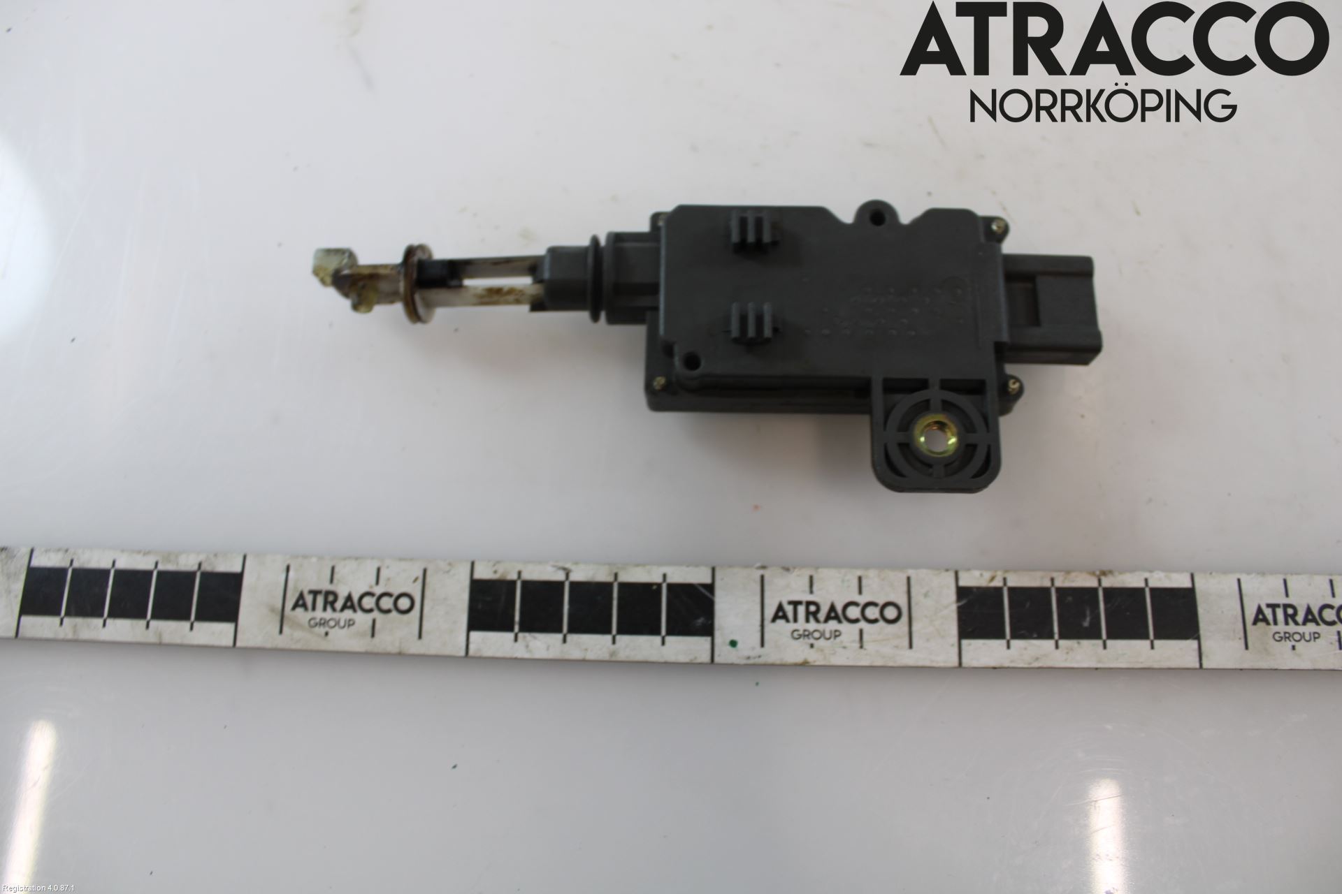 Nissan ALMERA    00-06 Sentrallåsmotor Bakluke