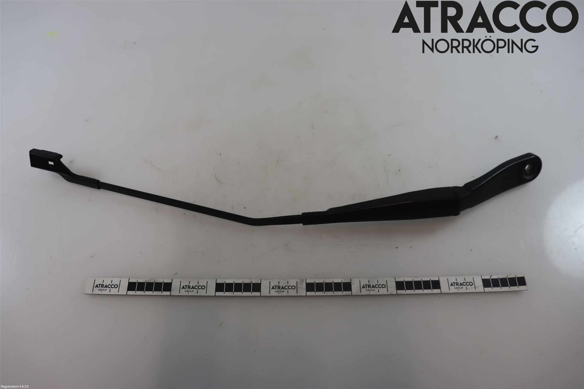 Volvo V70 08-13 Viskerarm-Armer Frontrute
