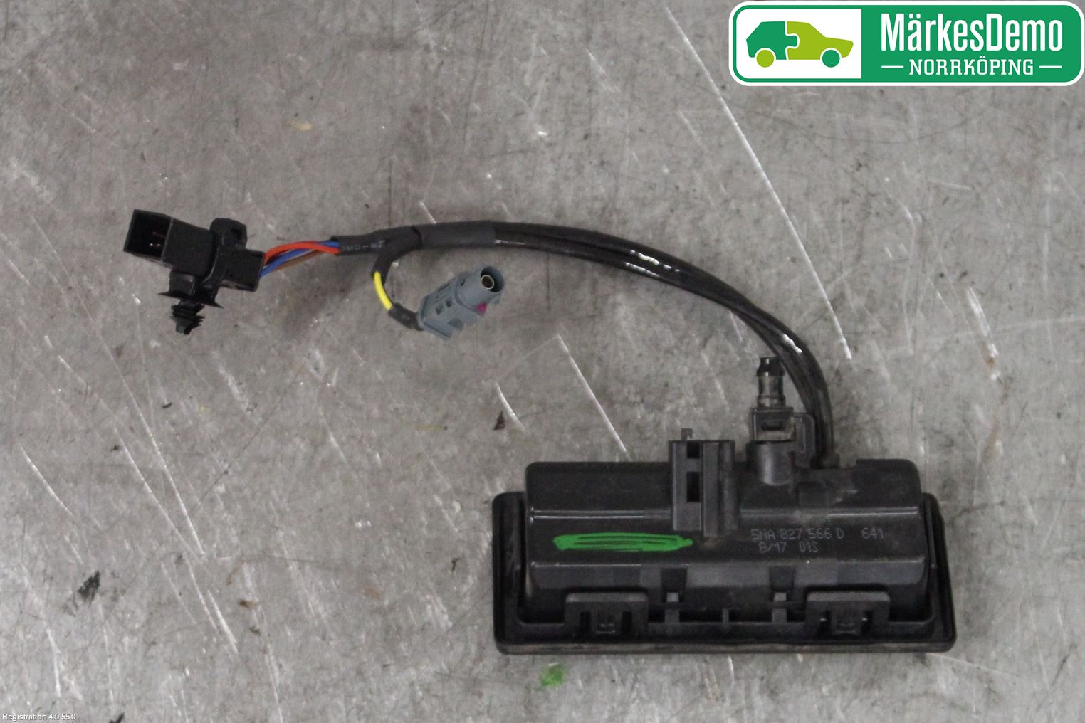 Volkswagen VW TIGUAN 16-24 Bakluke Handtak Ytre