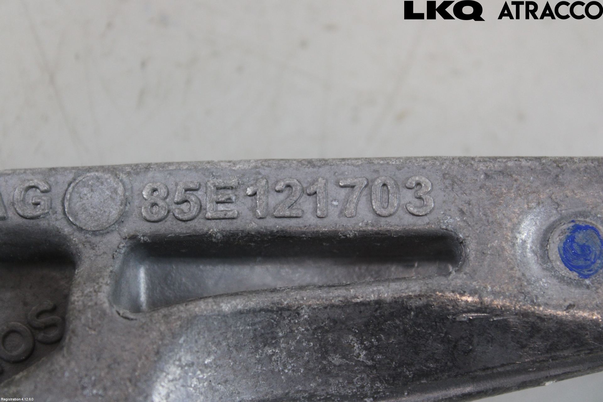 Audi Q6 E-TRON CN 24- Radiator Feste - Ramme - Bjelk