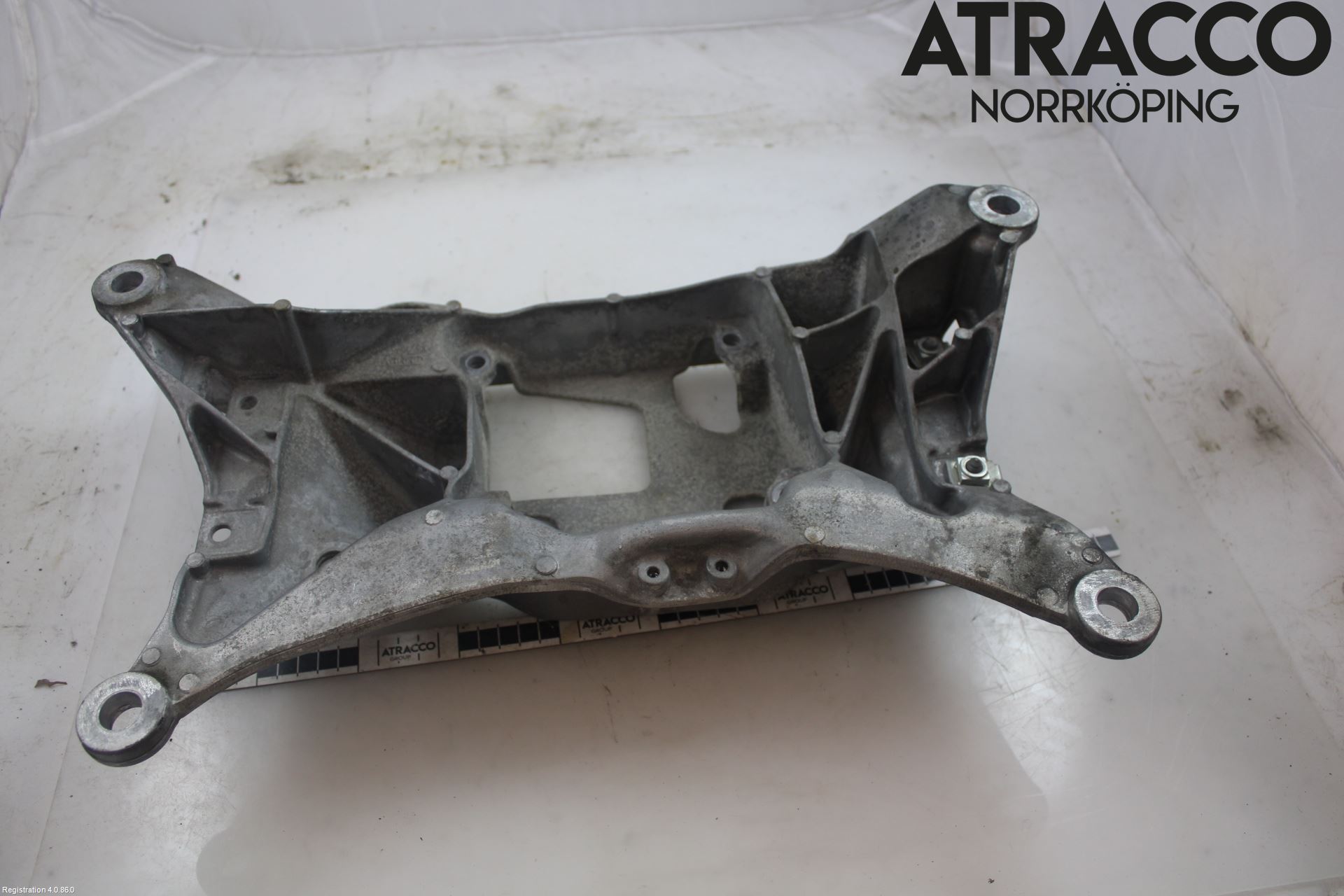 Audi A6 F2/C8 19- Gearkasse Bjelke - Travers