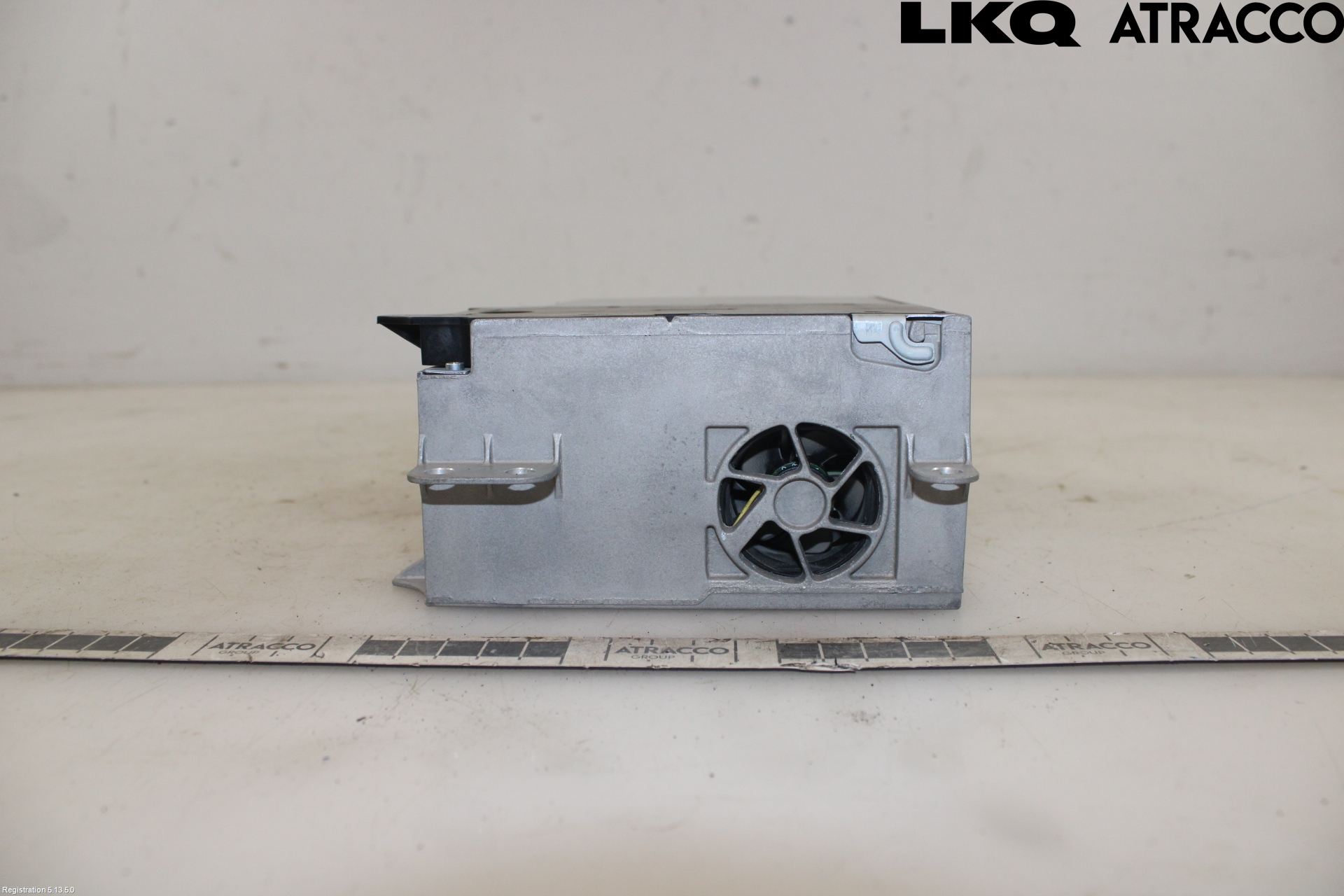 Mercedes-Benz MB EQC (N293) 20- Stereo Radio Med Cd