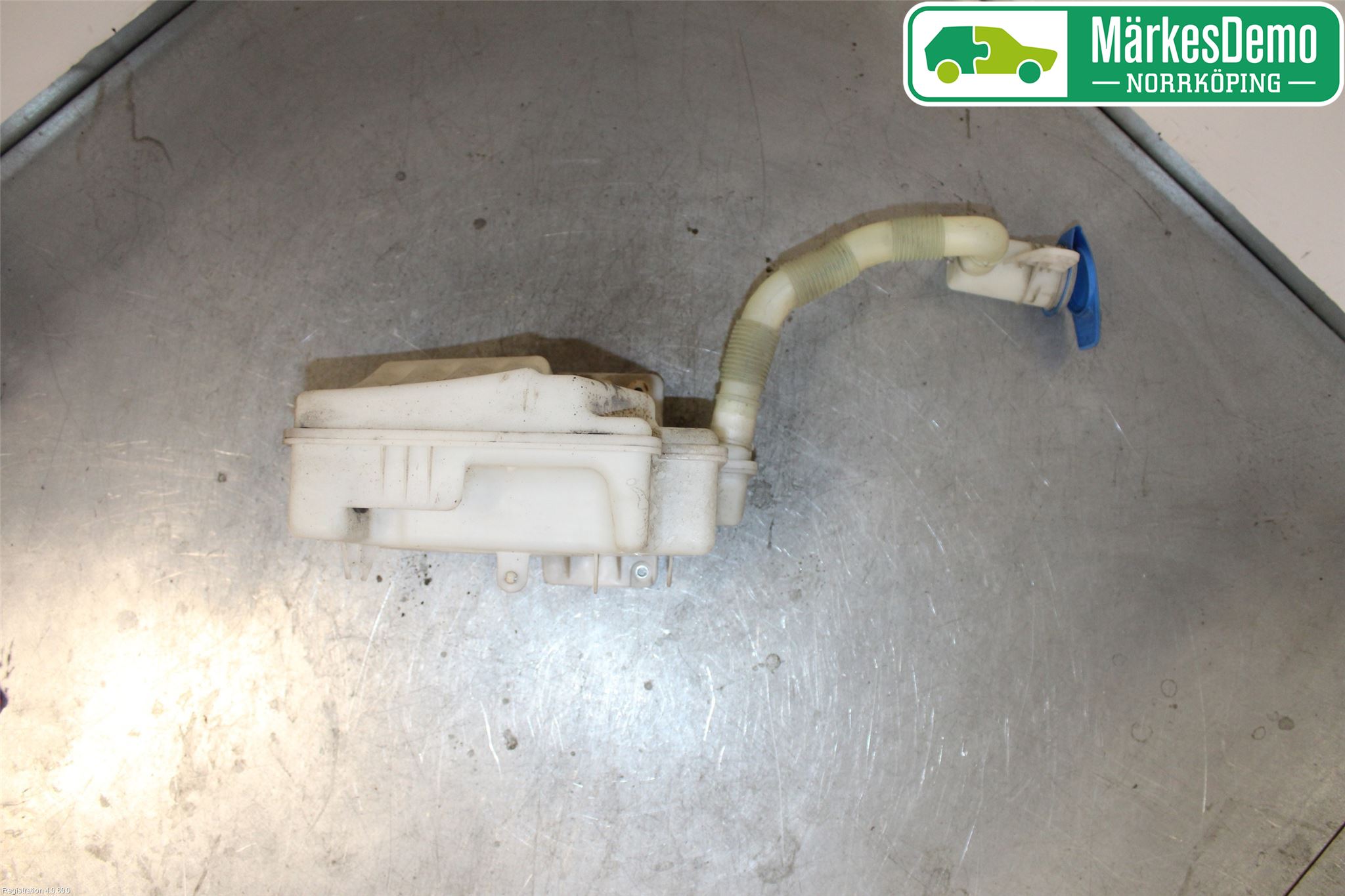 Audi A3/S3 05-13 Spylerbeholder Frontrute-Lykte