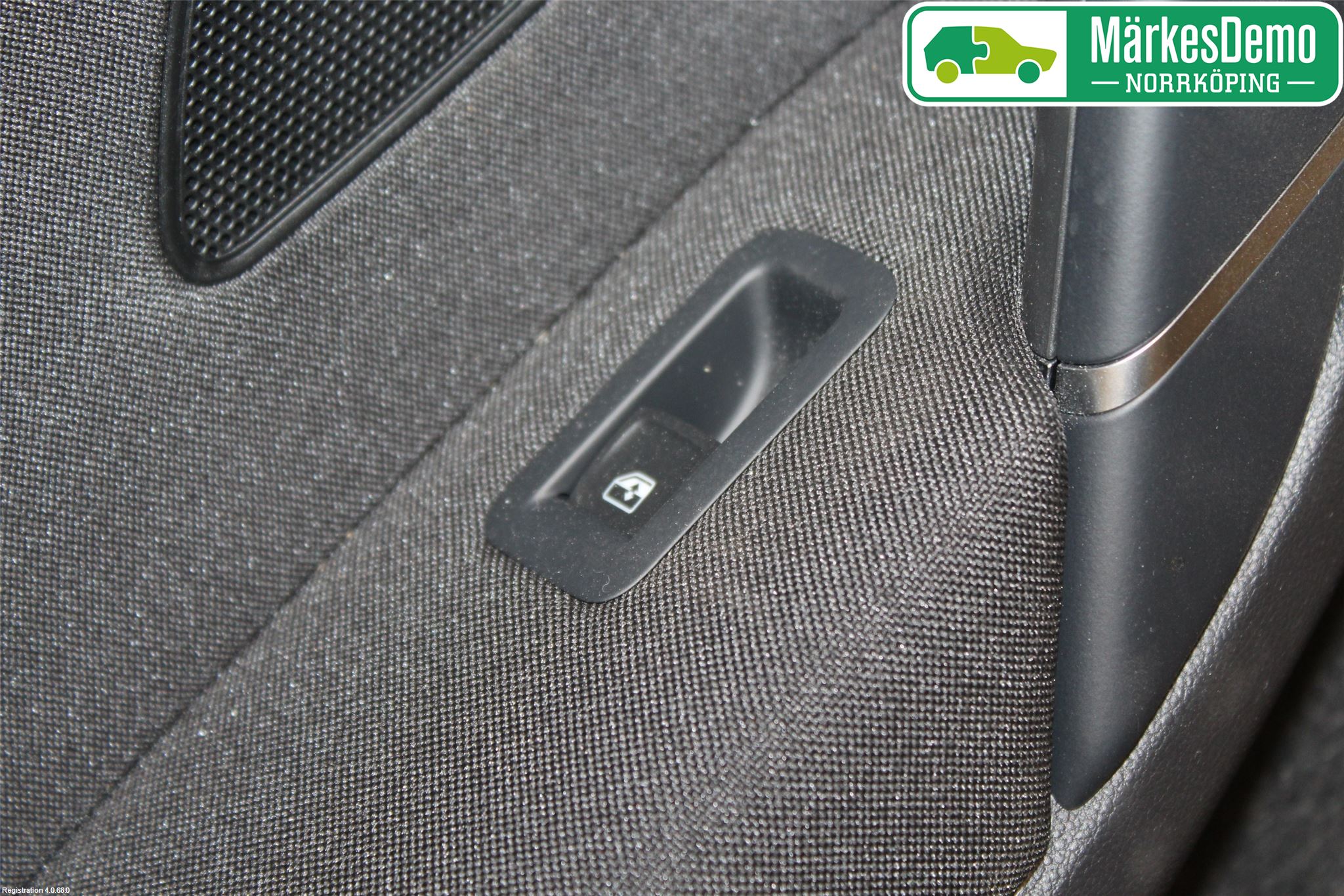 Volkswagen VW GOLF SPORTSVAN 15-20 Innr Dørtrekk Venstre