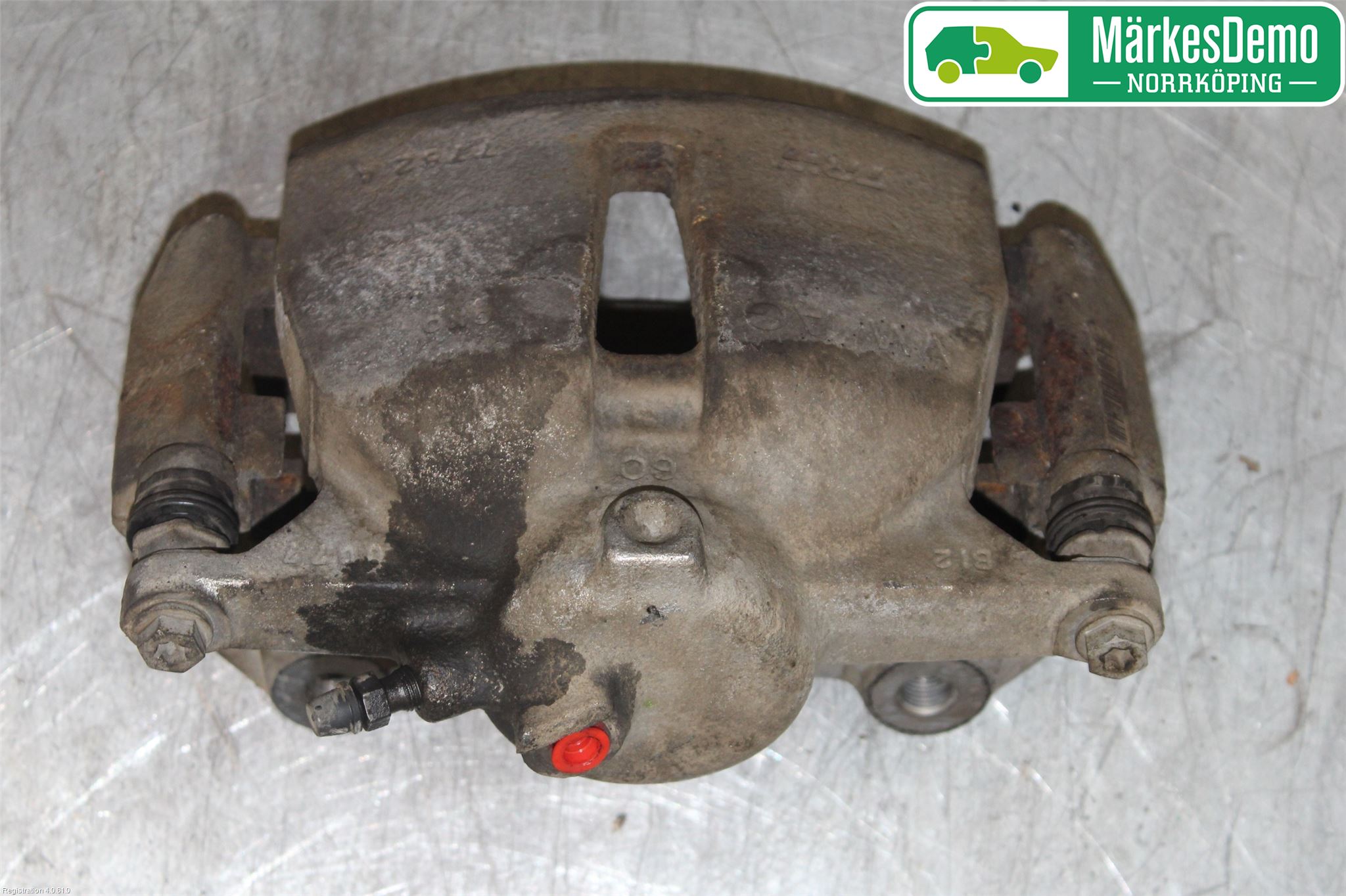 Volkswagen VW PASSAT 15-19 Bremsecaliper Foran Venstre
