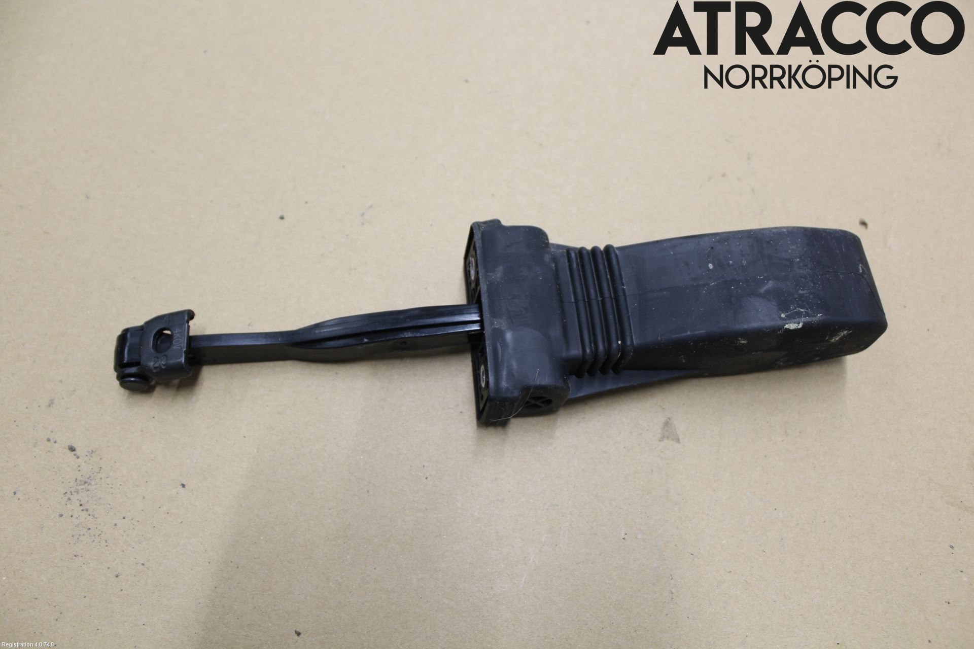Audi A6 F2/C8 19- Dørstopper