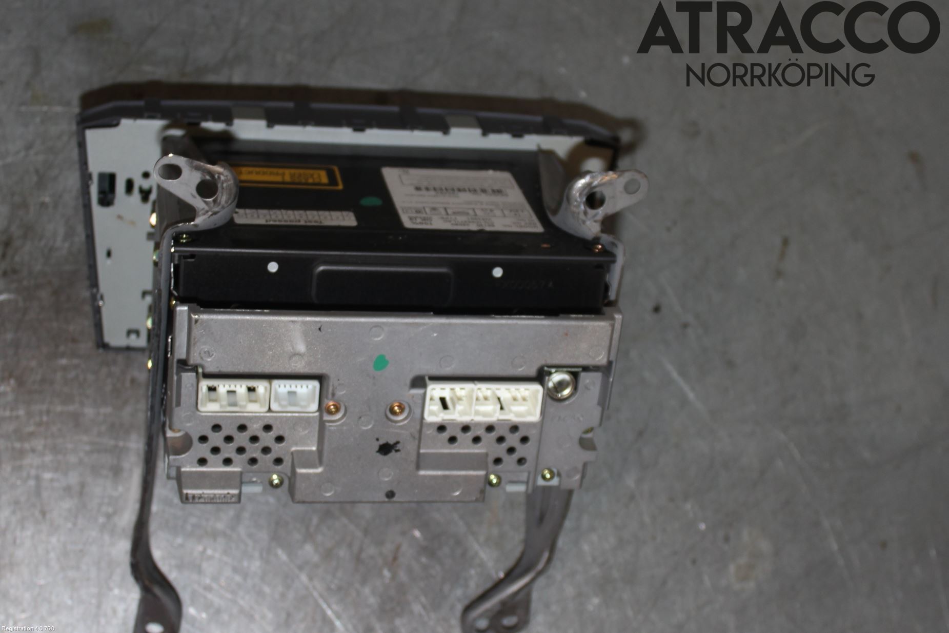 Toyota AVENSIS 03-06 Stereo Radio Med Cd