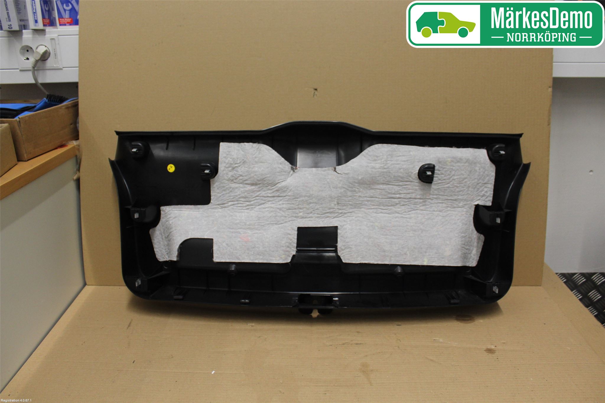 Audi A3/S3 05-13 Innr Bakluketrekk