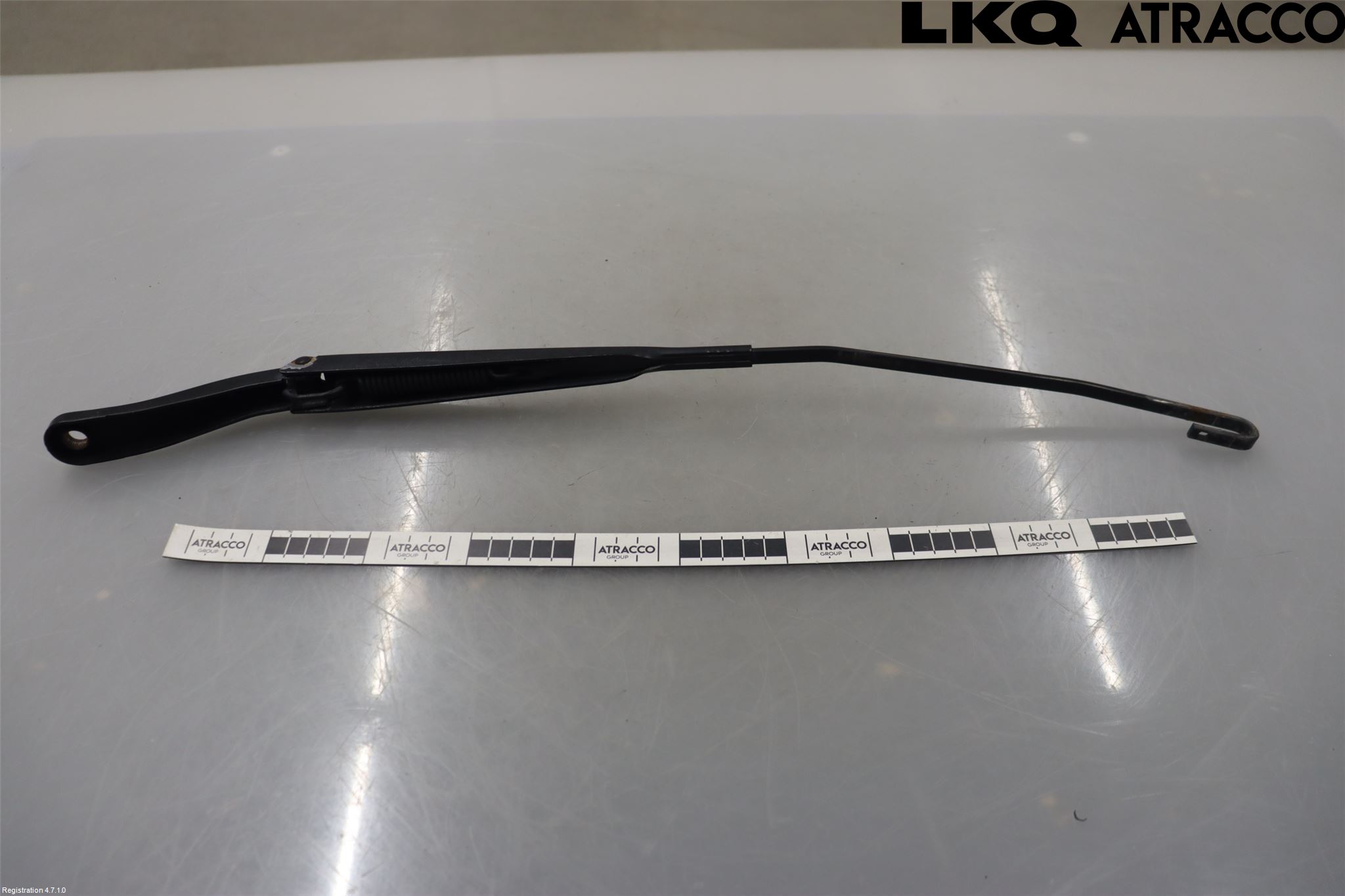 Nissan NV400 12-24 Viskerarm-Armer Frontrute