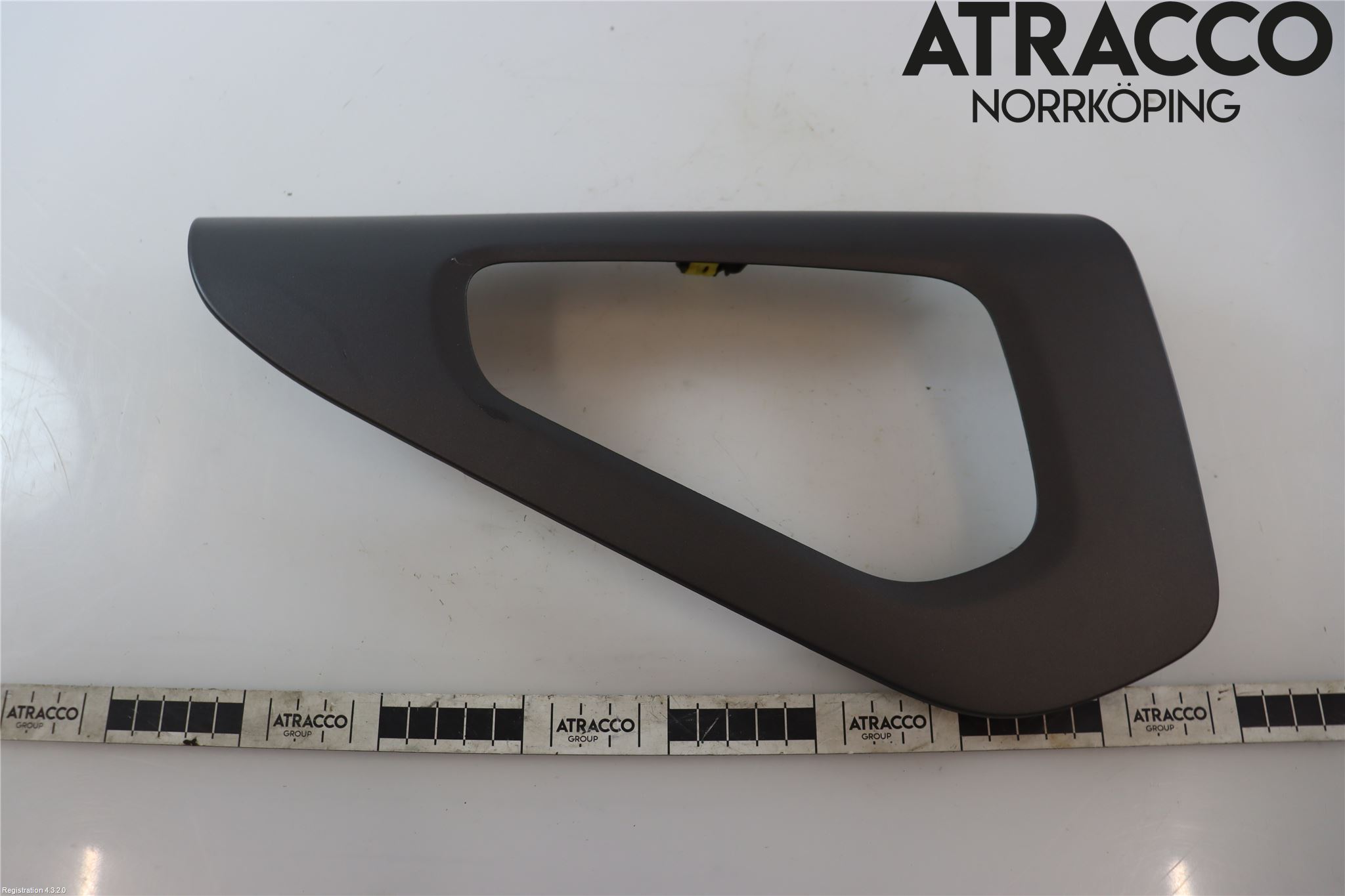 Toyota PROACE II 16- Instrumentkonsoll Midt