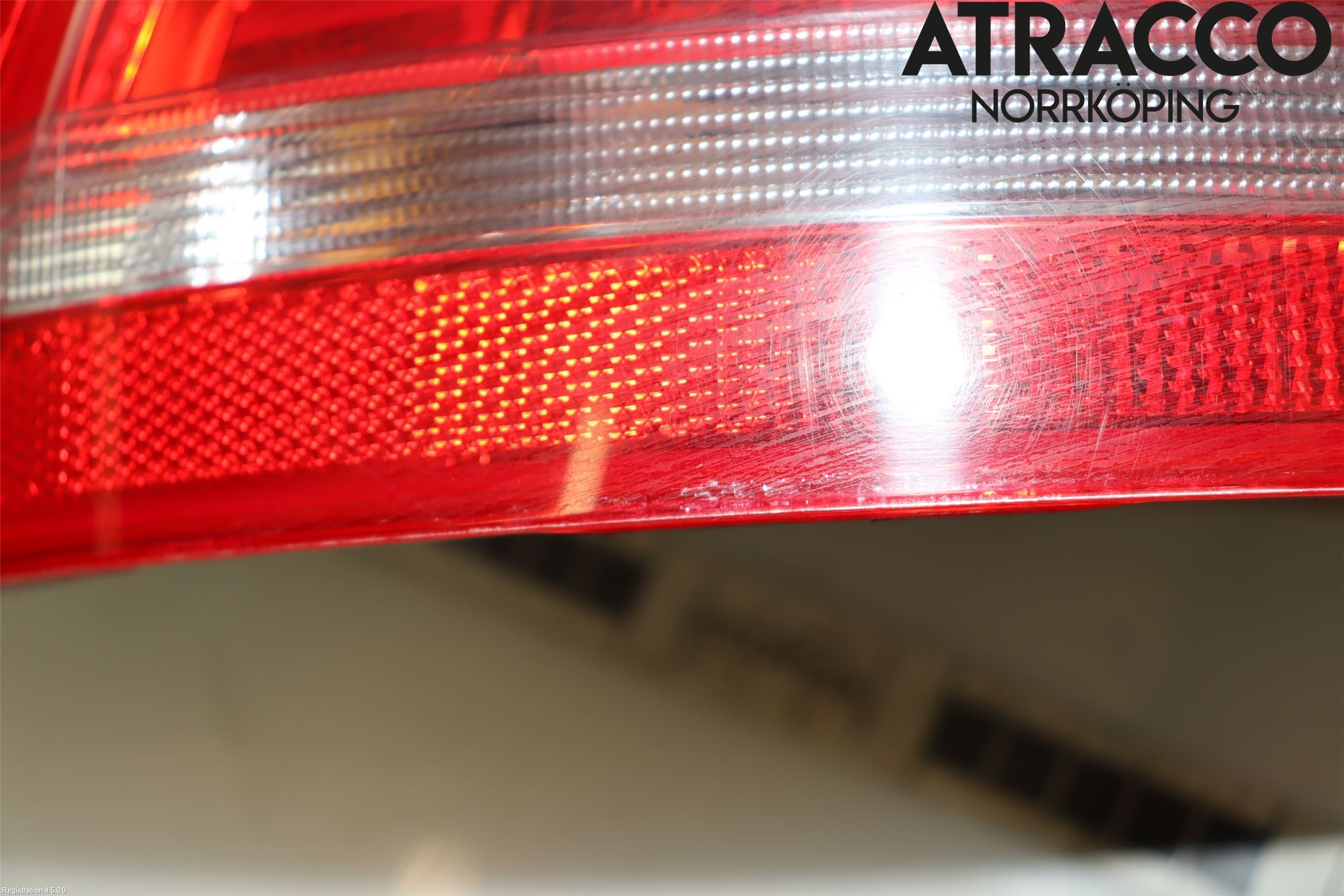 Volkswagen VW PASSAT 11-14 Baklykt Venstre
