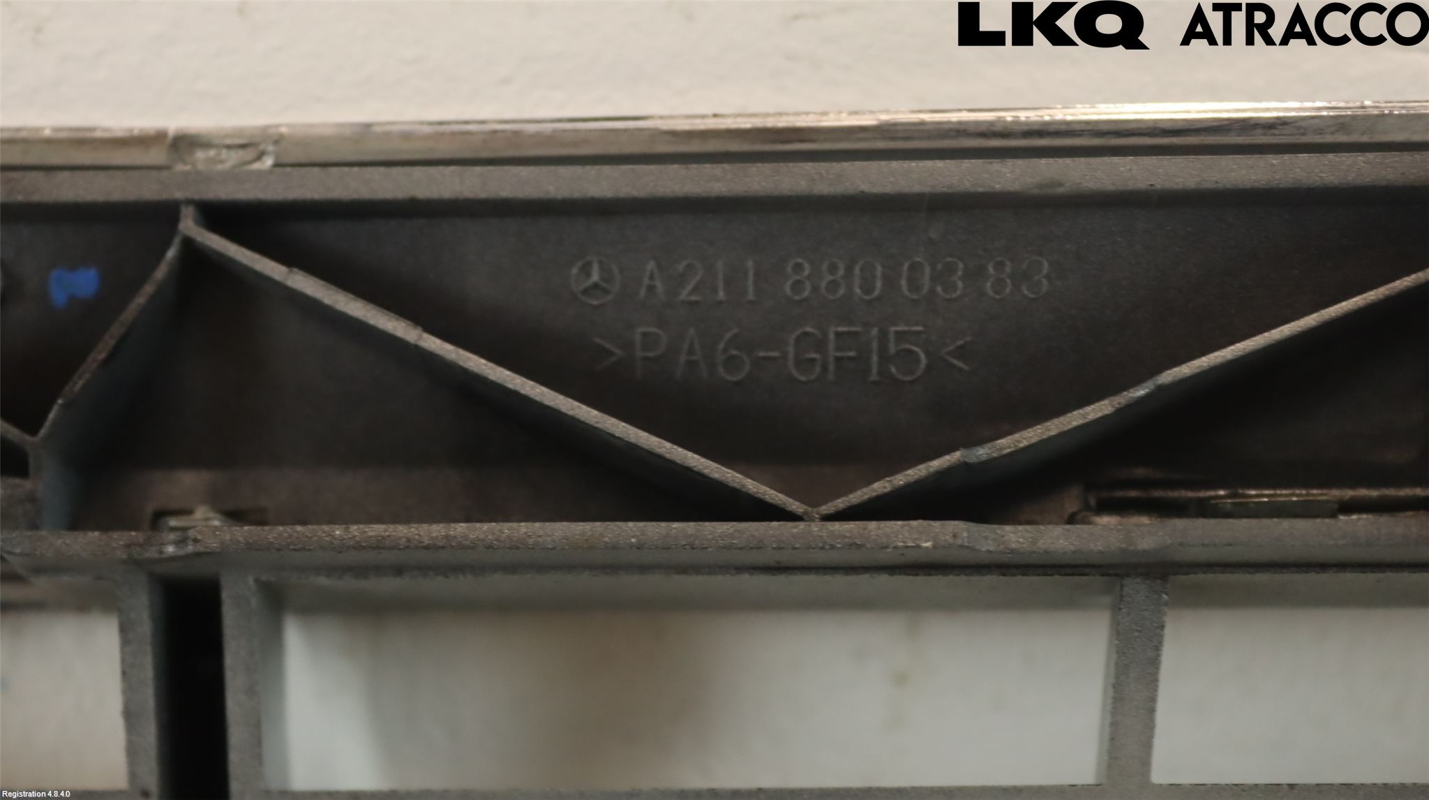 Mercedes-Benz MB E-KLASS (W211) 02-09 Grill Komplett