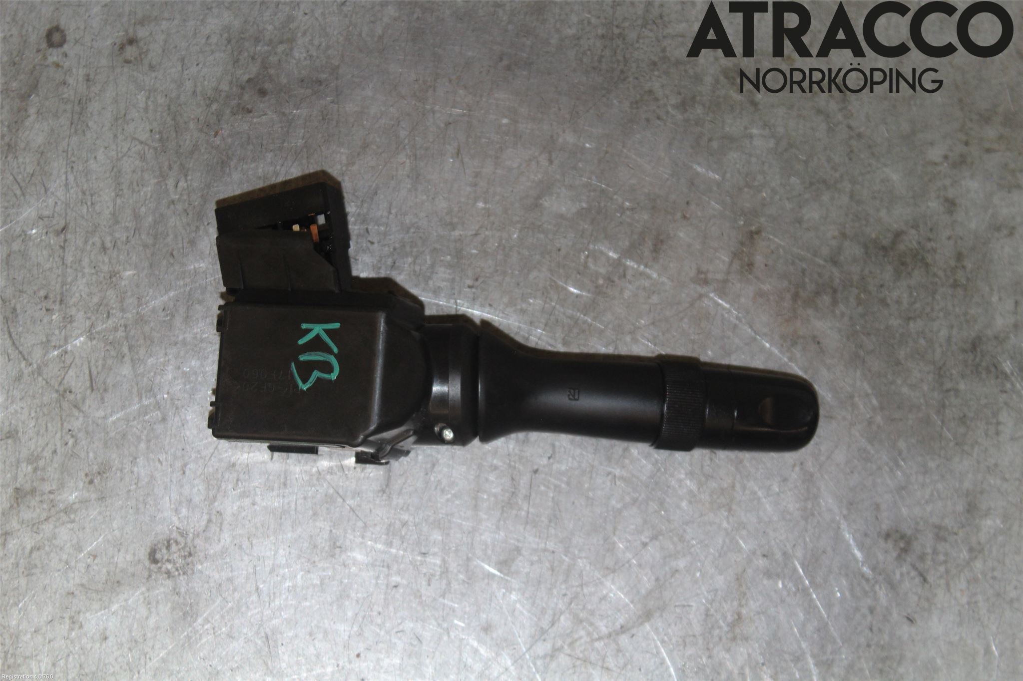 Toyota PRIUS NWH20 04-08 Bryter Ratt Visker - Spyler