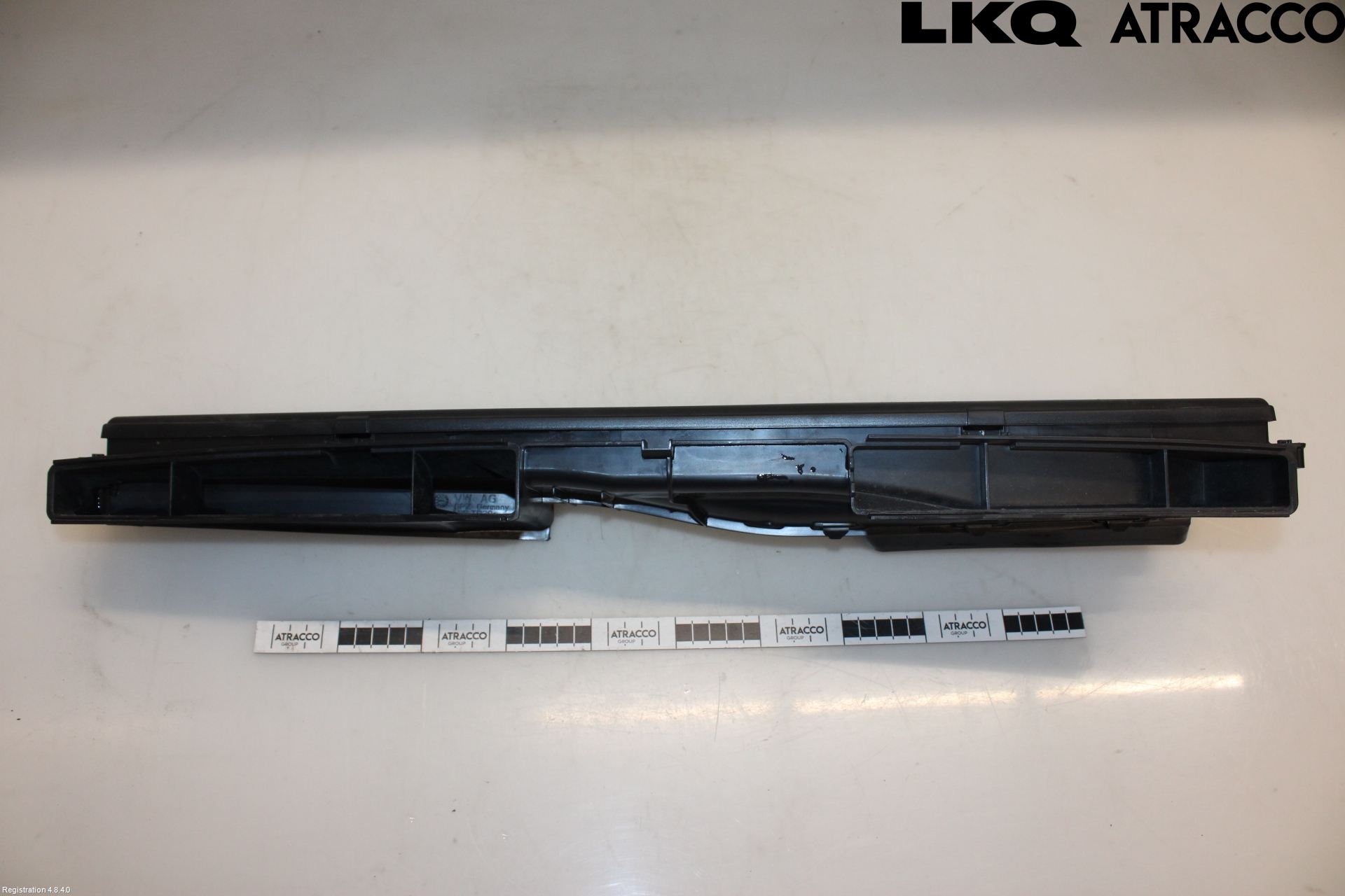 Volkswagen VW GOLF / E-GOLF VIII 20- Luftstyring Front
