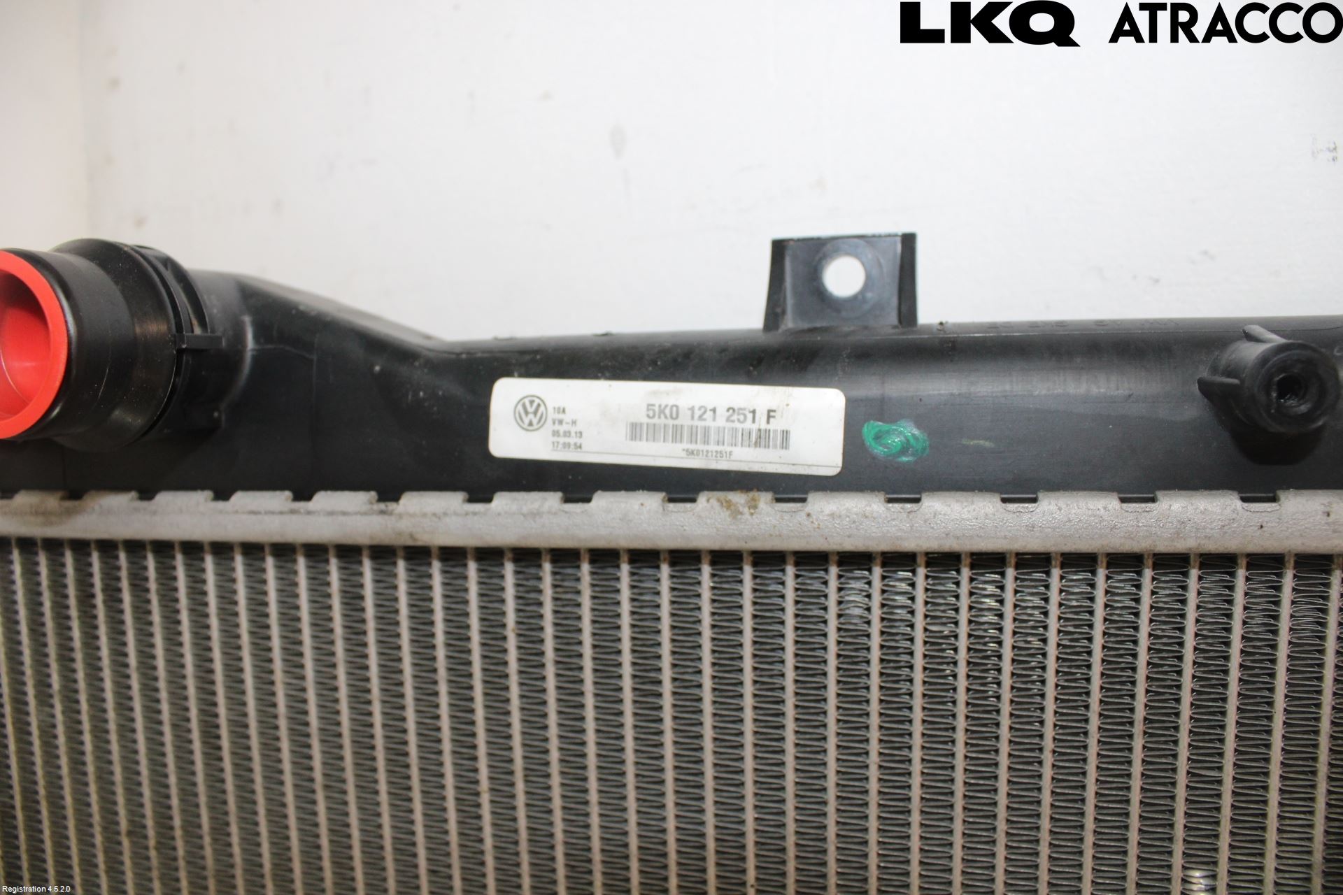 Skoda SUPERB 09-15 Radiator Manuell