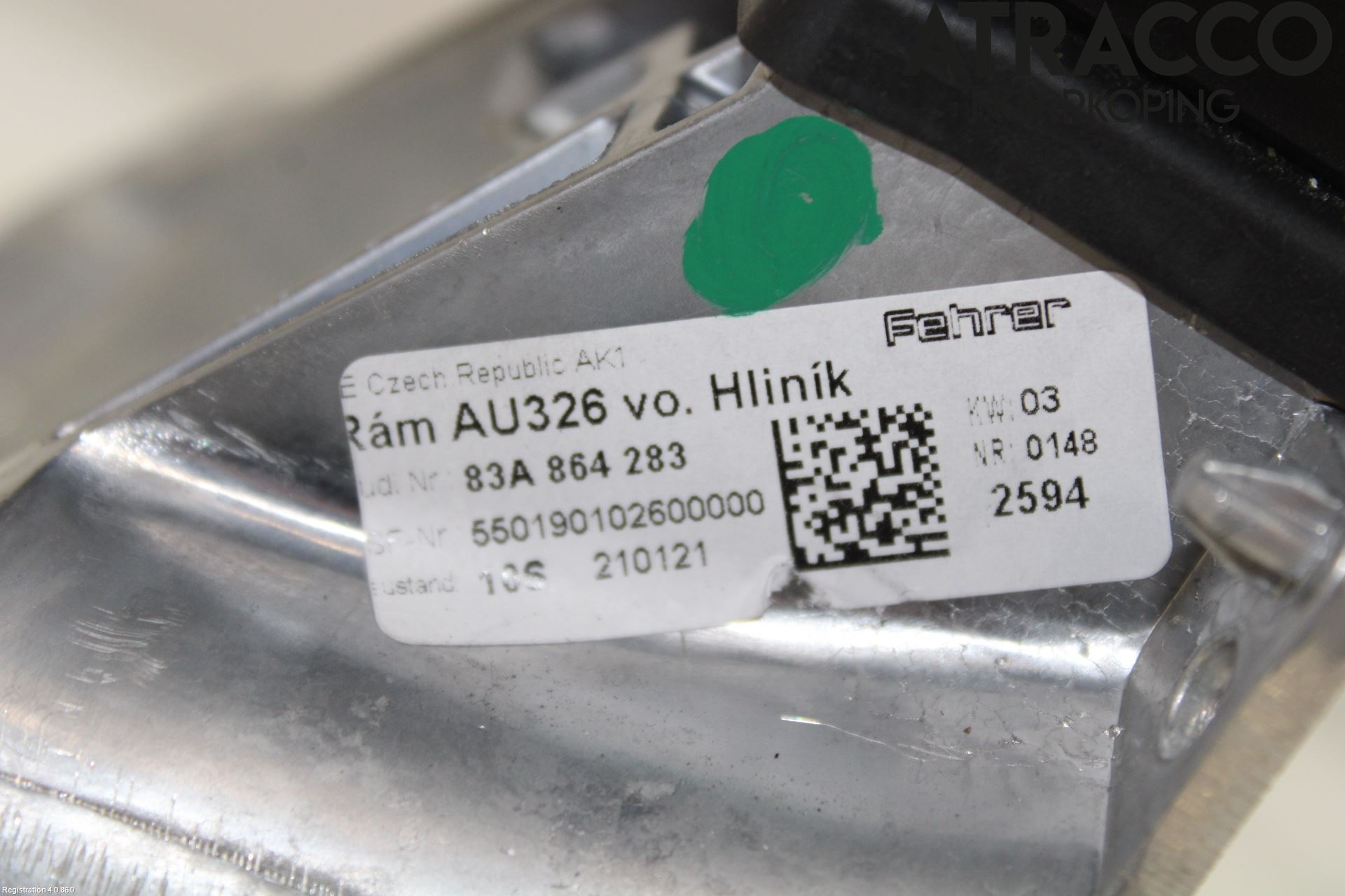 Audi Q3 F3 19- Innr Armlene