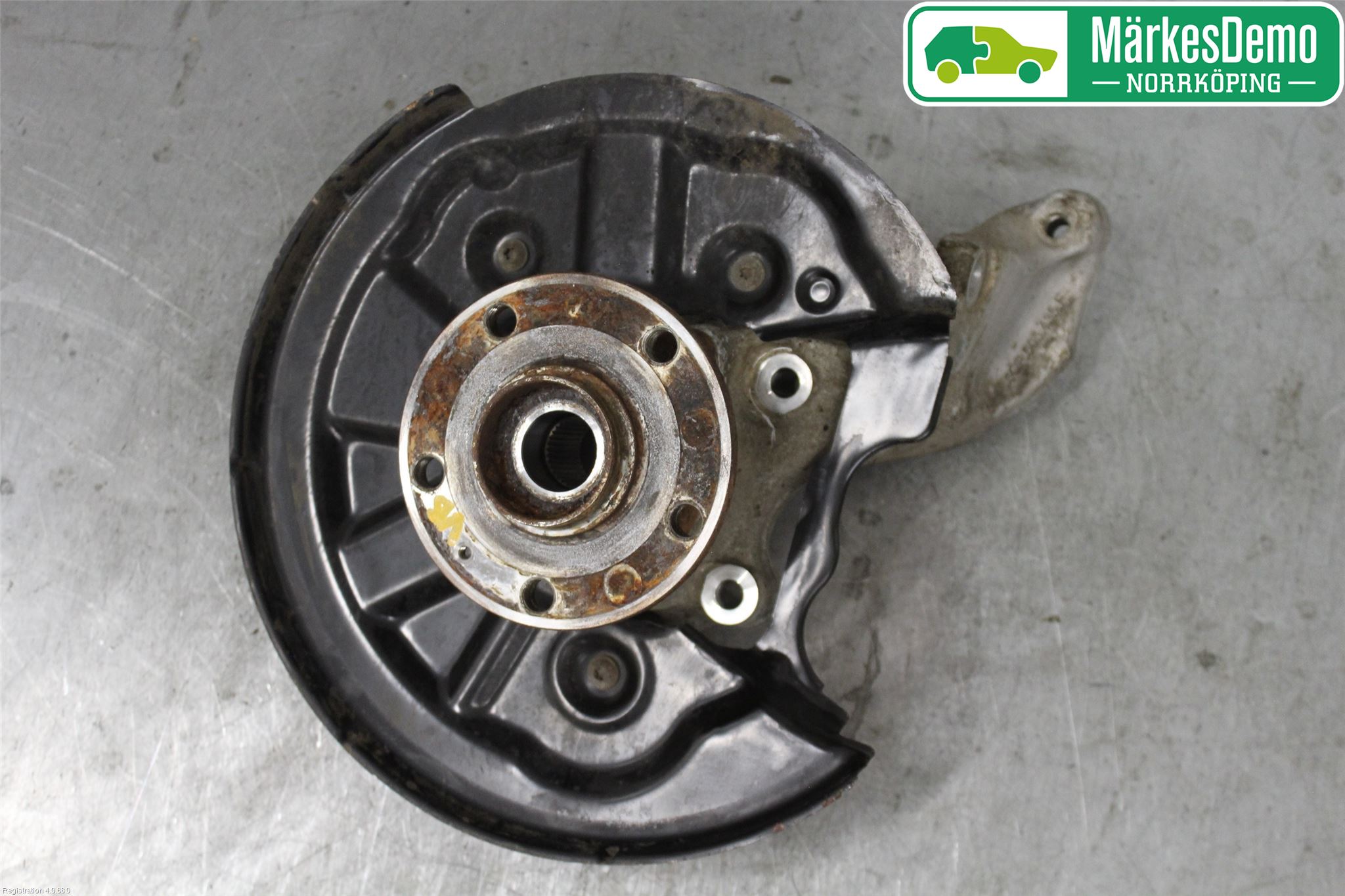 Volkswagen VW TIGUAN 16-24 Spindel Vb