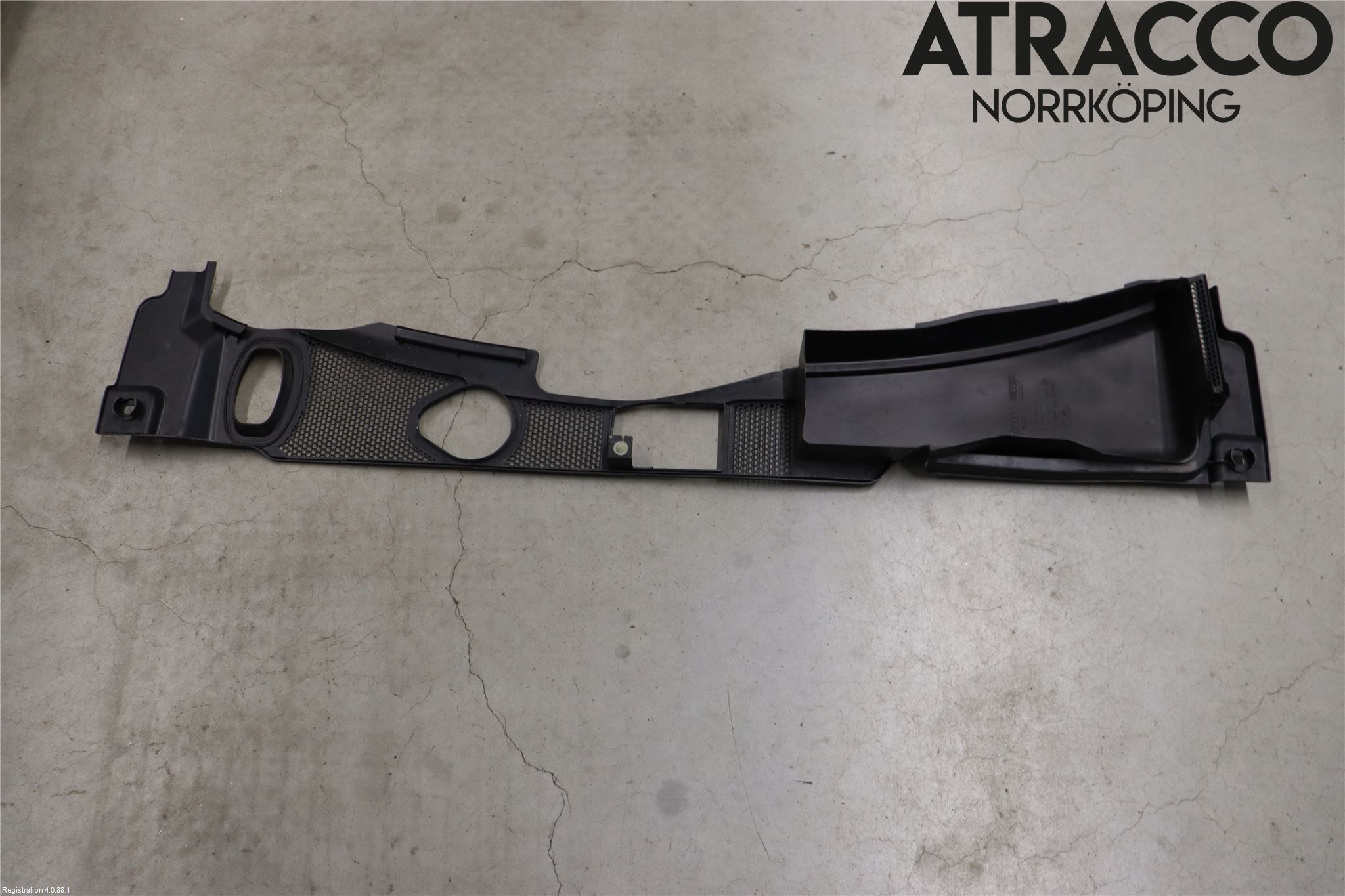 Audi A4/S4 08-11 Visker Deksel-Grill-Under Frr