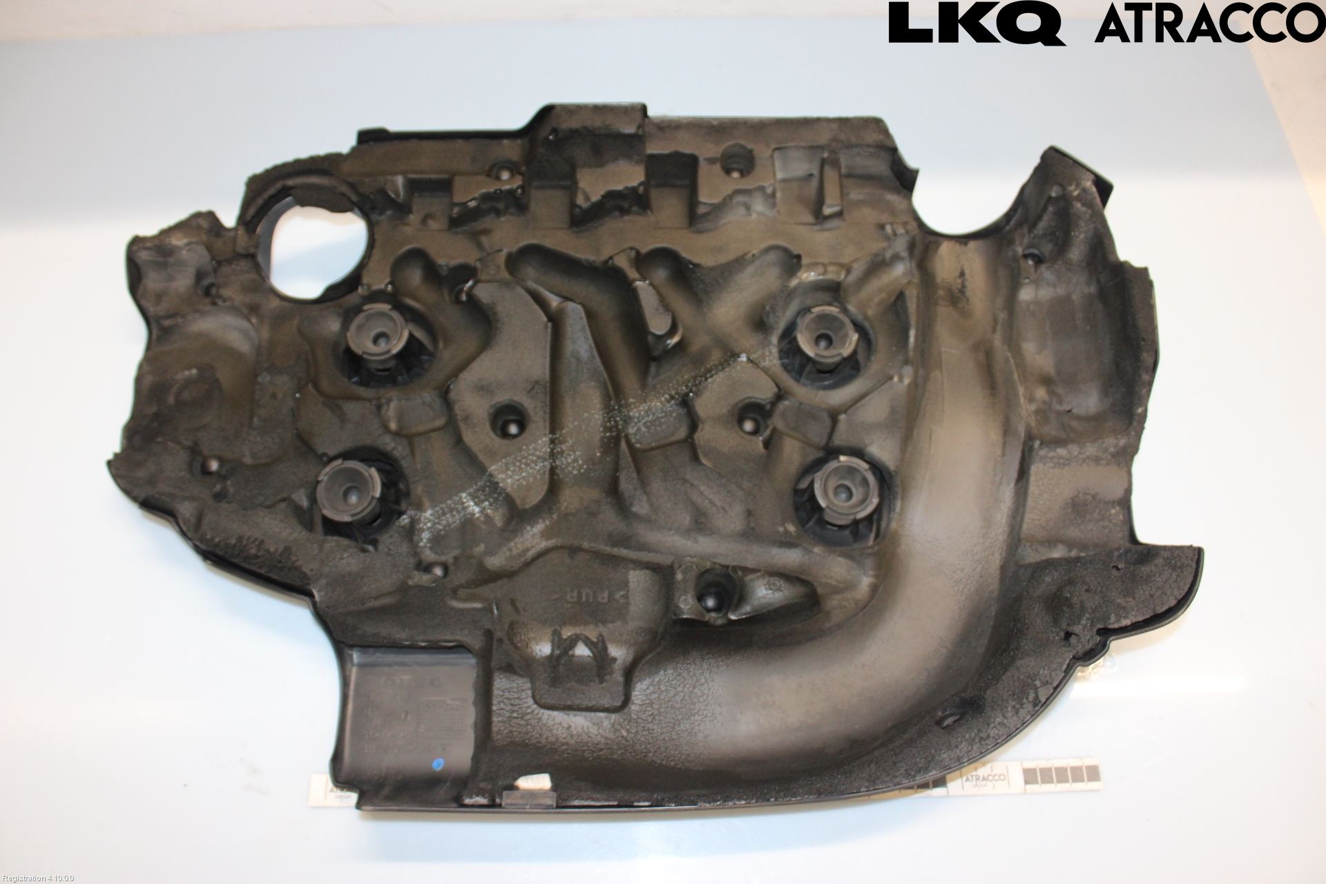 Volvo XC70 08-13 Motor Deksel Over Motor