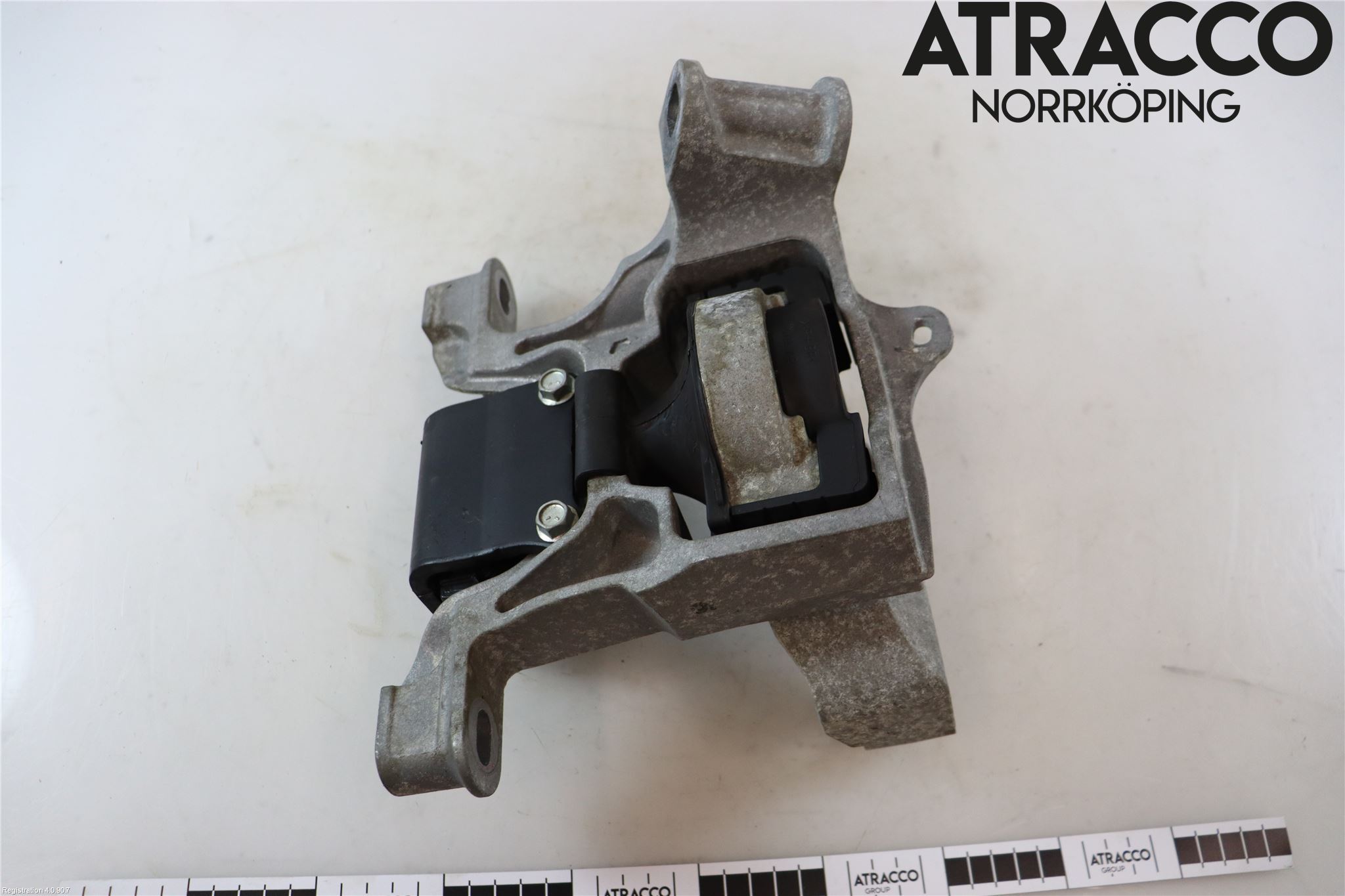 Mazda CX-3 Motor Feste Stål-Alu