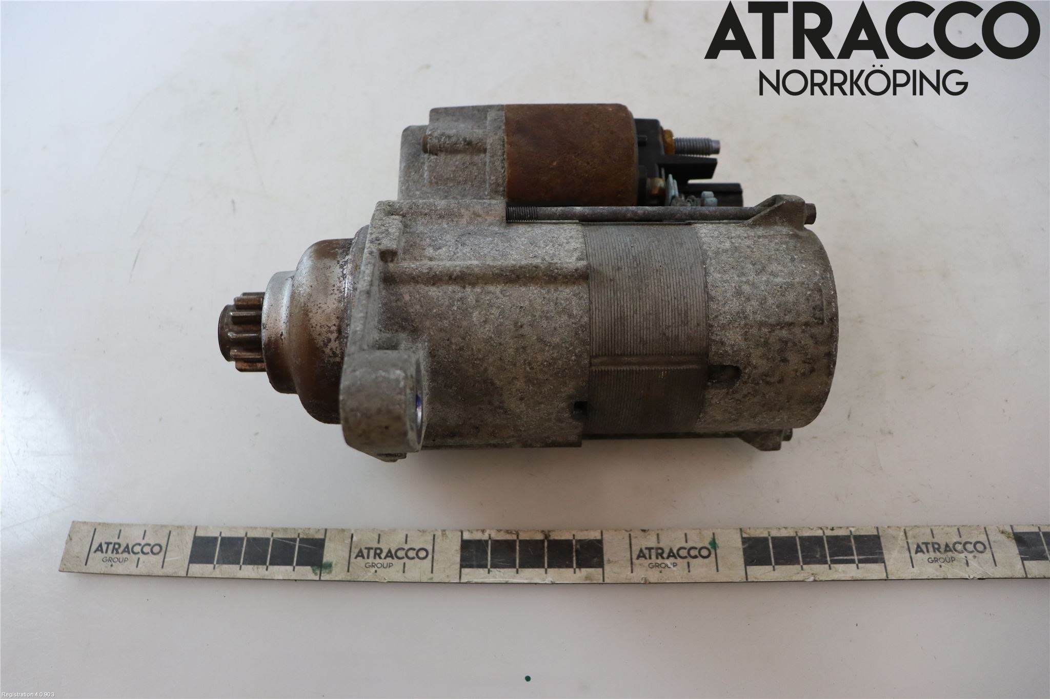 Volkswagen VW CADDY      04-10 Startmotor Diesel