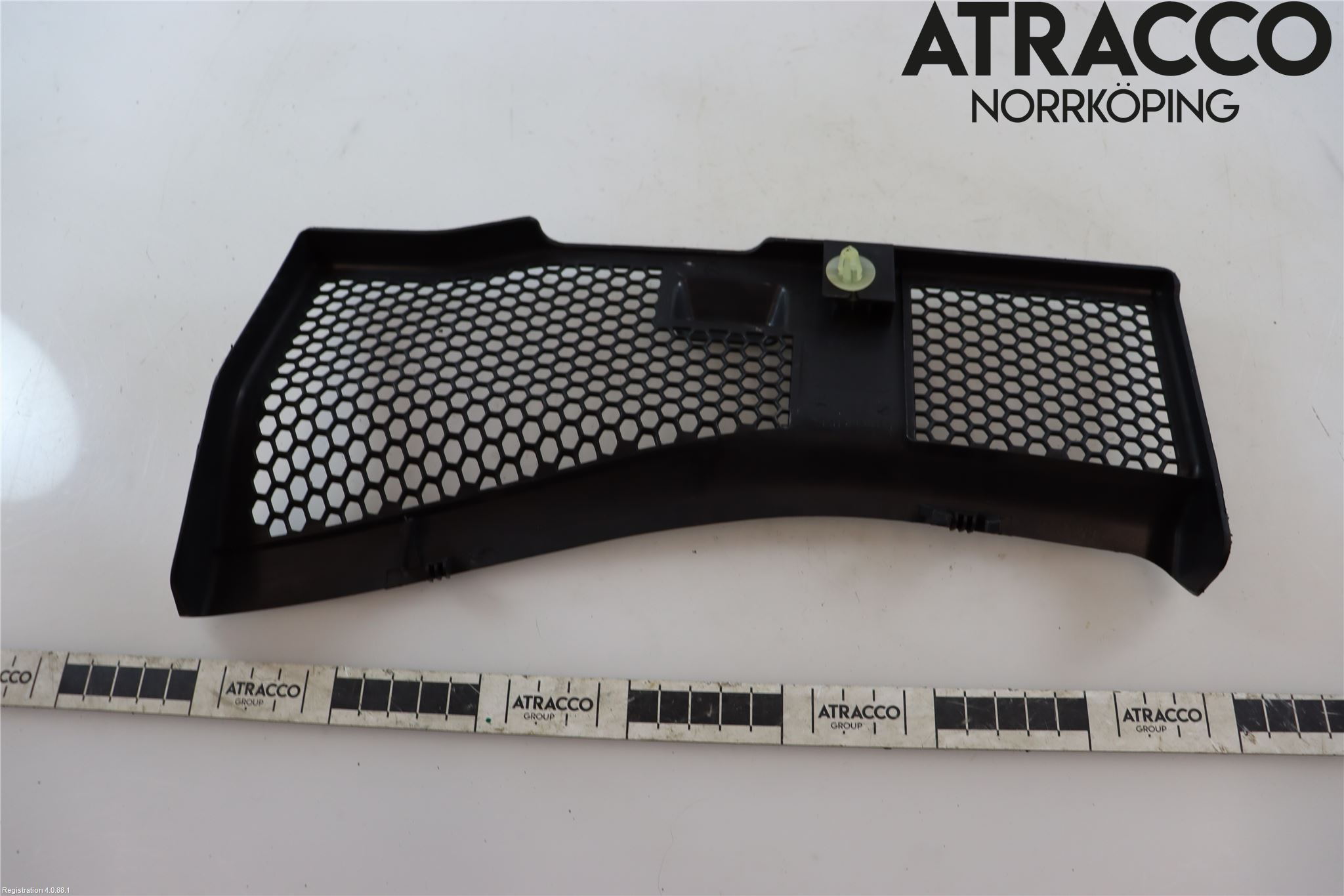 Audi A4/S4 08-11 Visker Deksel-Grill-Under Frr