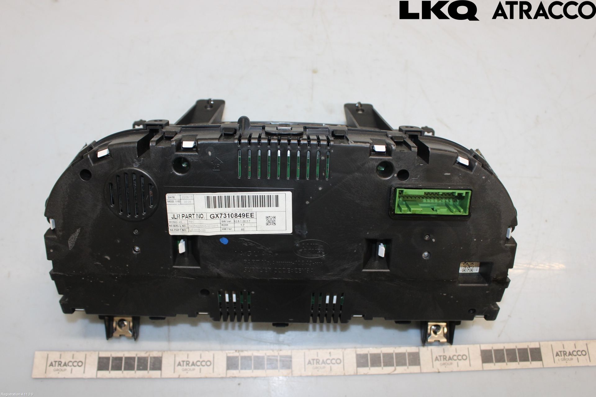 Jaguar XE (X760) 15-24 Instr Kombinert