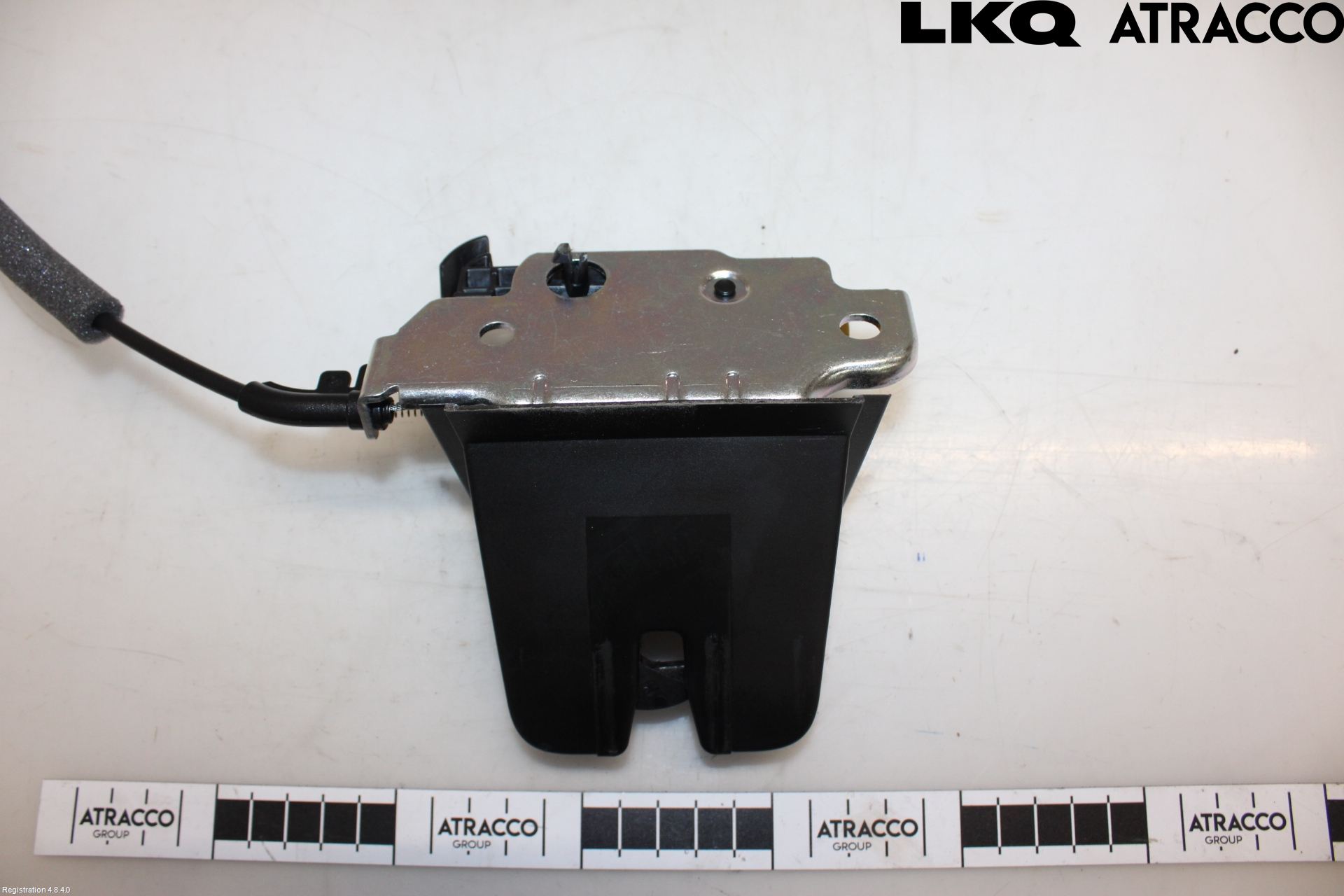 Skoda ENYAQ iV 21- Bakluke-Lokk Låsekasse