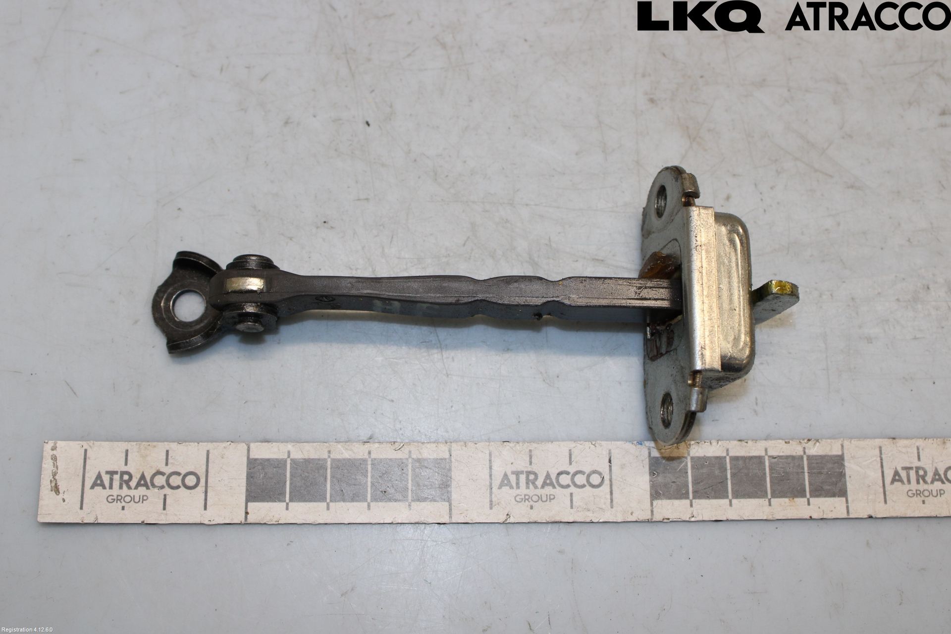 Toyota YARIS XP130 15-20 Dørstopper