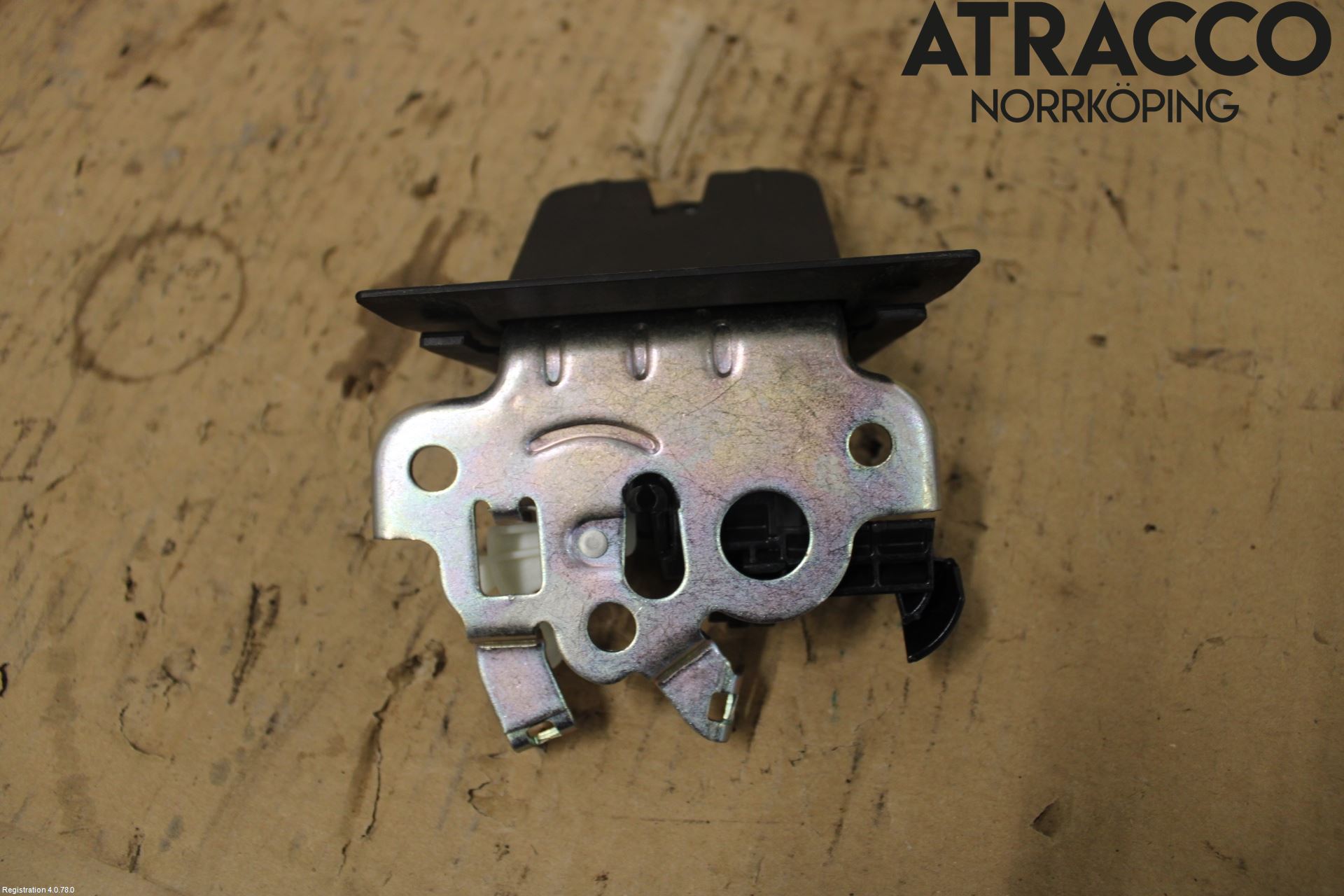 Audi A4 12-15 Bakluke-Lokk Låsekasse