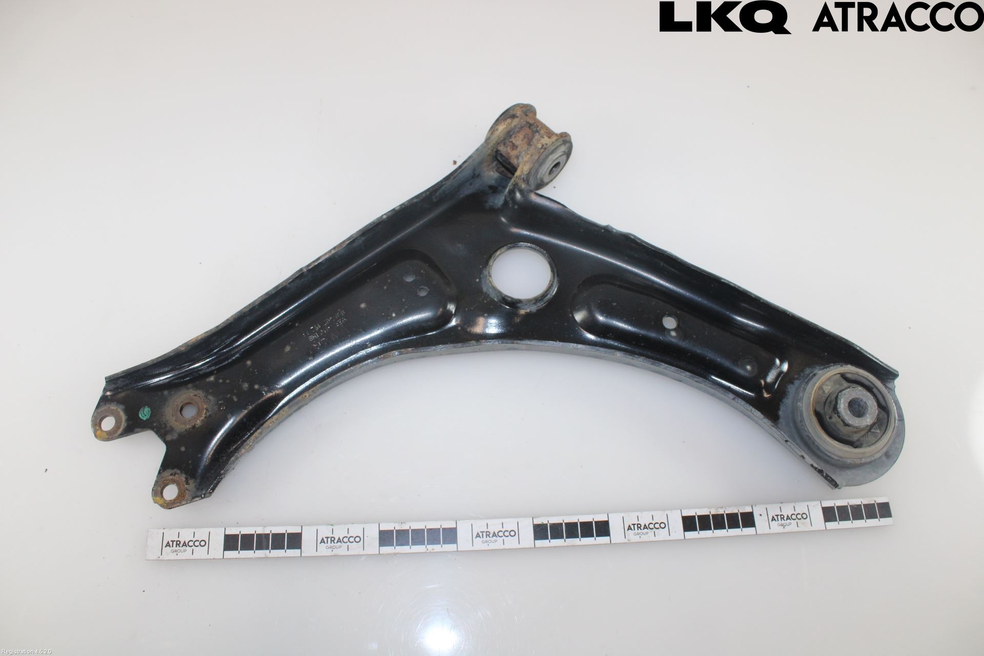 Skoda SUPERB 09-15 Bærearm Foran Høyre Nedre