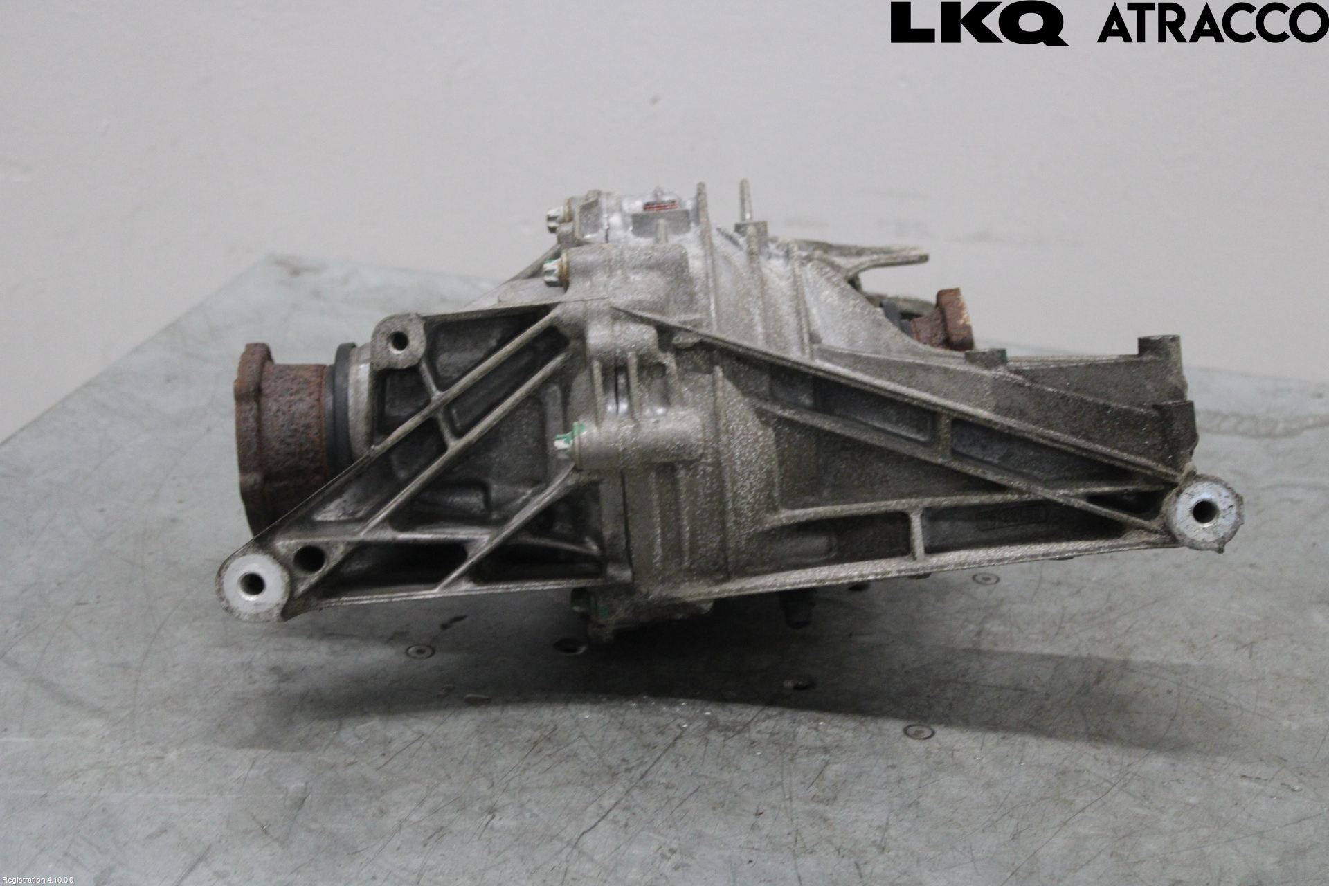 Audi A6 F2/C8 19- Bakaksel Kardang Bak -Diff