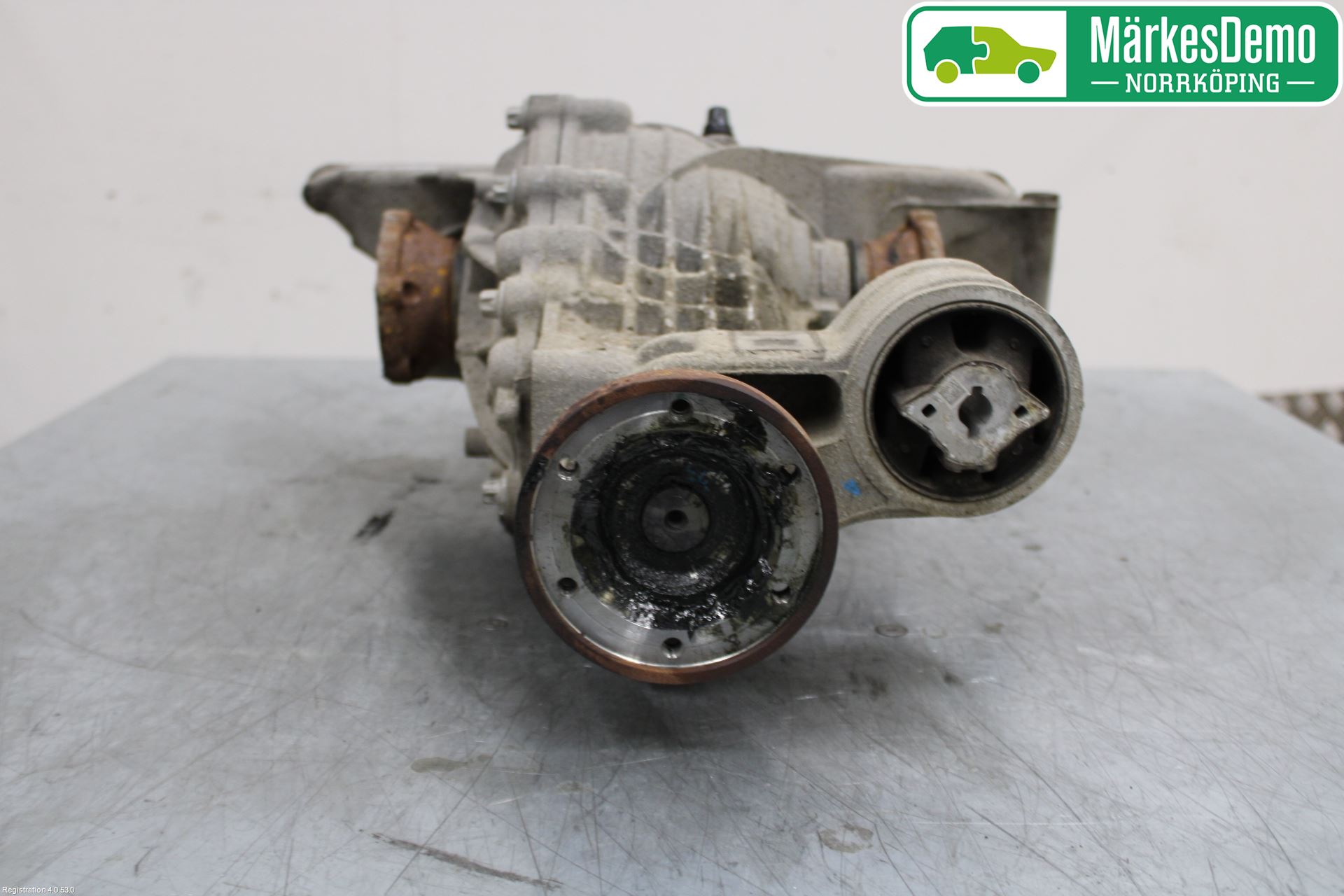 Audi A4/S4 B9 16-19 Bakaksel Kardang Bak -Diff