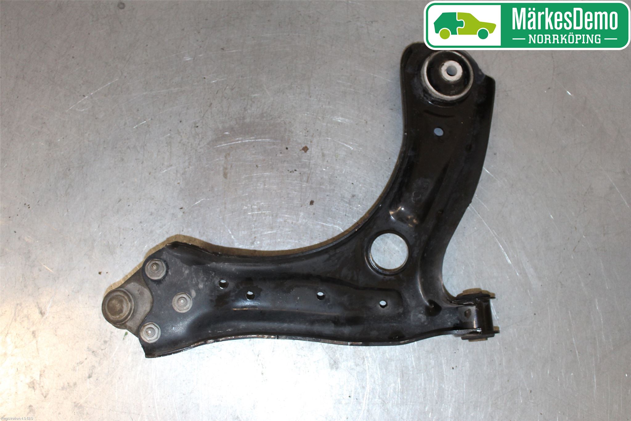 Seat IBIZA IV 08-16 Bærearm Foran Venstre Nedre