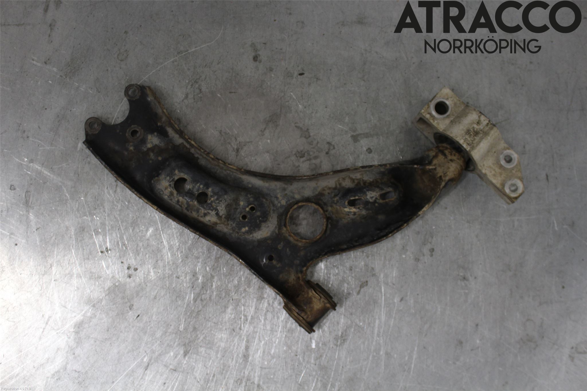 Volkswagen VW GOLF VI 09-13 Bærearm Foran Venstre Nedre