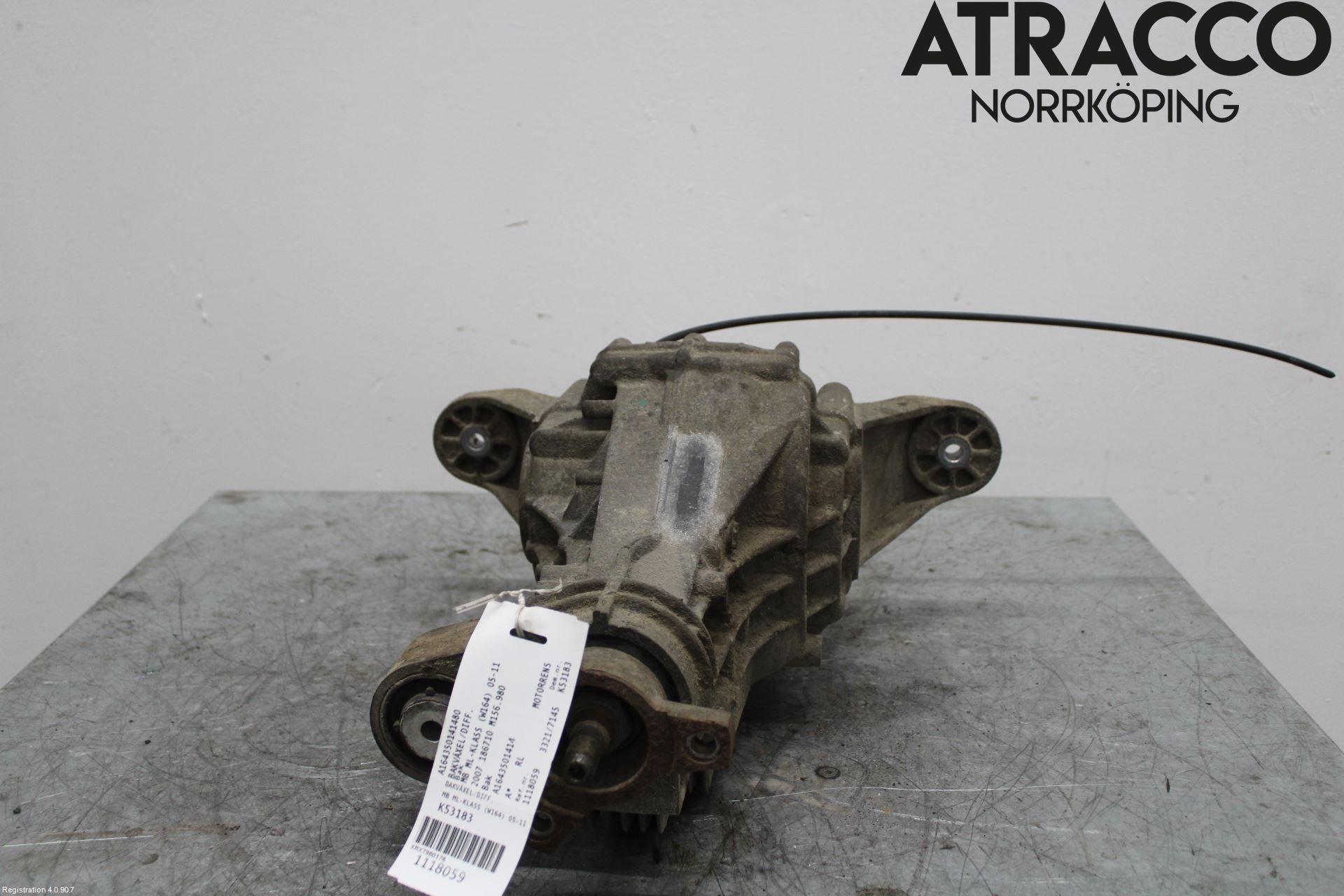 Mercedes-Benz MB ML (W164) 05-11 Bakaksel Kardang Bak -Diff