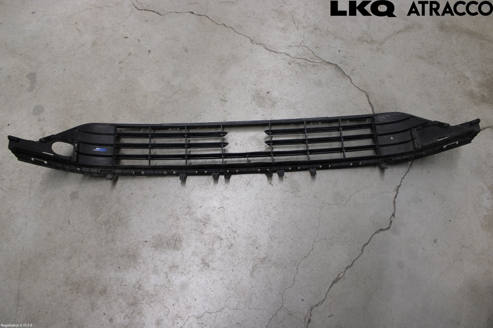 Volkswagen VW GOLF SPORTSVAN 15-20 Grilldel Midt