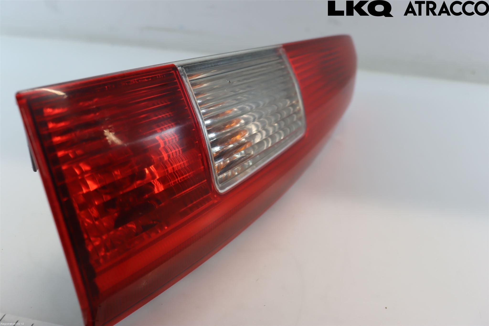 Volvo V70 00-04 Baklykt Høyre